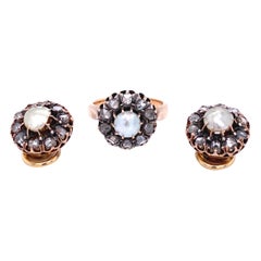 Set di anelli e orecchini in oro con diamanti e perle di epoca vittoriana