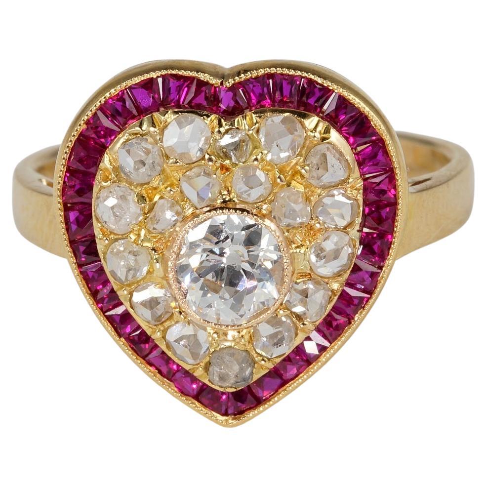 Viktorianischer Diamant-Rubin-Ring mit romantischem Herz im Angebot