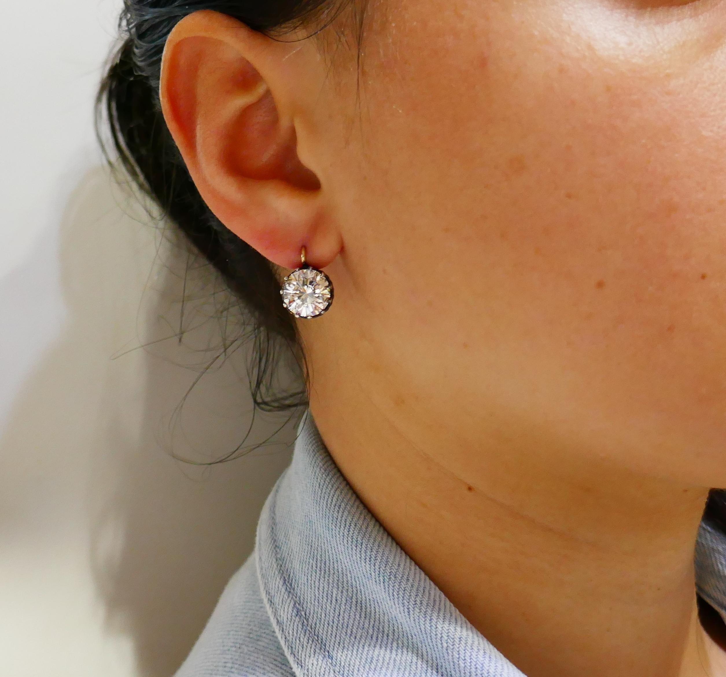 Fabulous Victorian diamond drop stud earrings. Classy, timeless, feminine and wearable, they are a great addition to your jewelry collection. 
Feature two Old European cut diamonds,  5.44-carat and 5.15-carat, L-M color, SI2 clarity.
The setting is