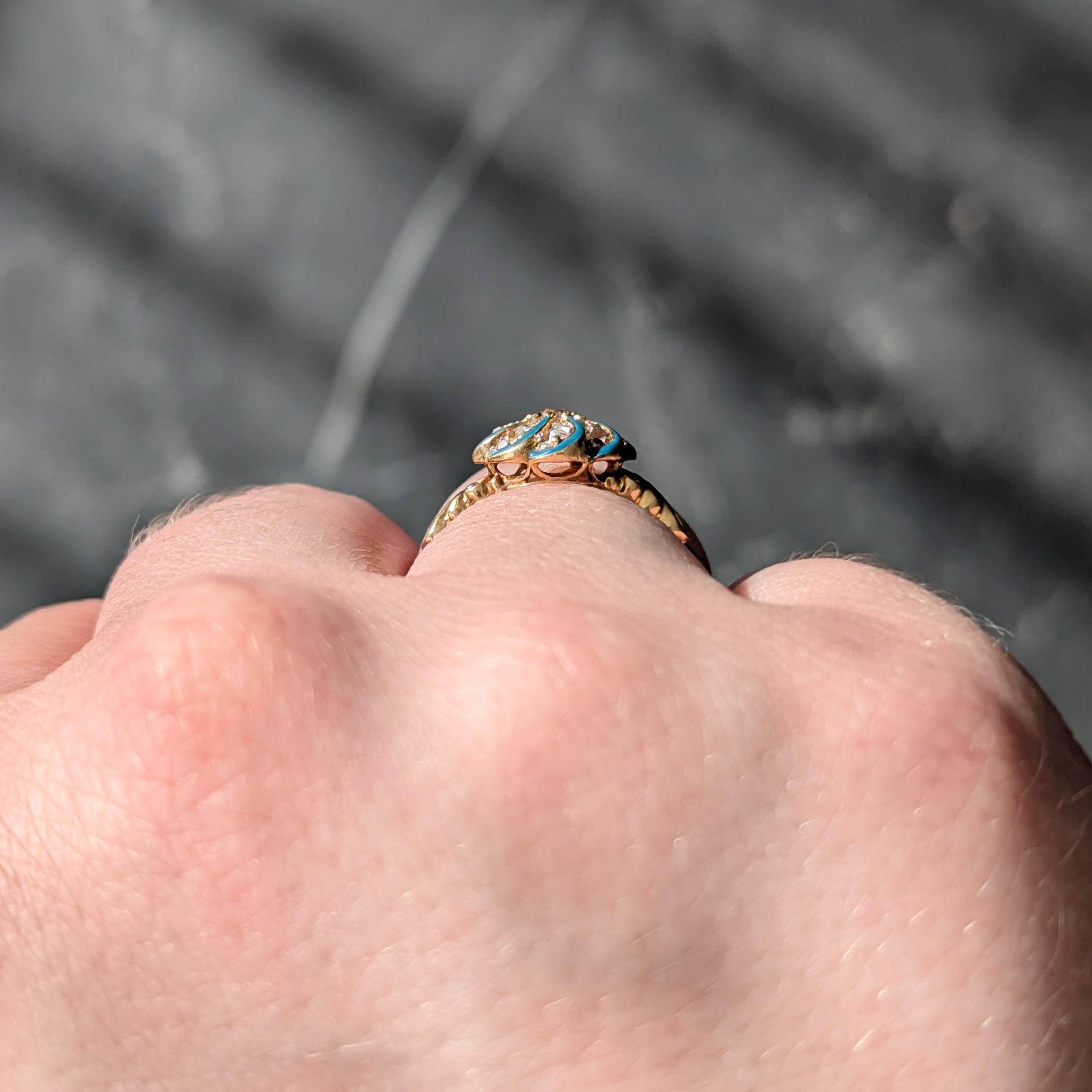 Anello vittoriano con diamante e smalto verde acqua in oro 18 carati, anello a grappolo floreale vorticoso in vendita 2