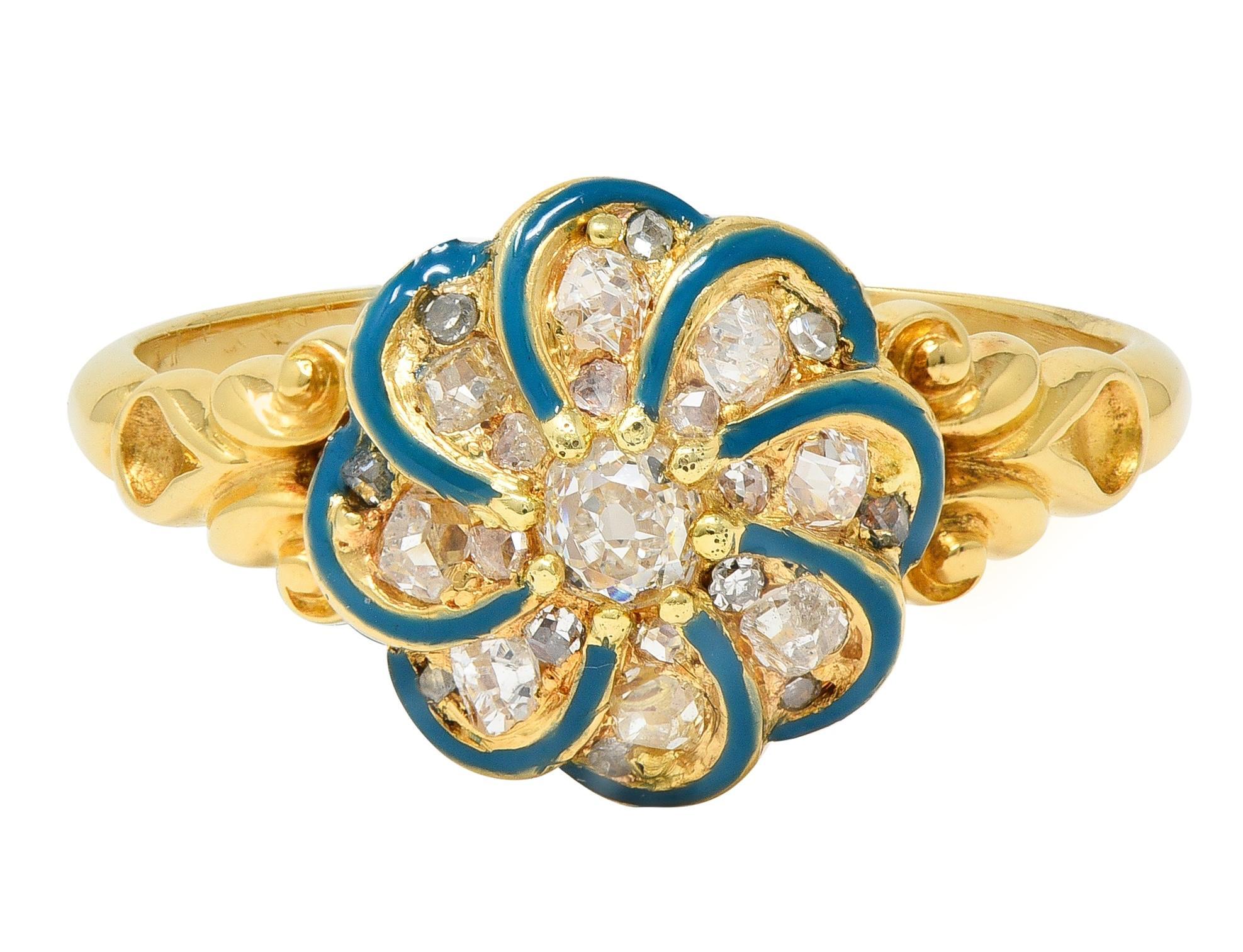 Anello vittoriano con diamante e smalto verde acqua in oro 18 carati, anello a grappolo floreale vorticoso in vendita