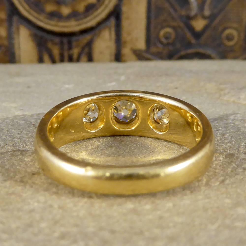 Victorian Diamond Three-Stone Gypsy Set 18 Carat Gold Ring In Good Condition In Yorkshire, West Yorkshire