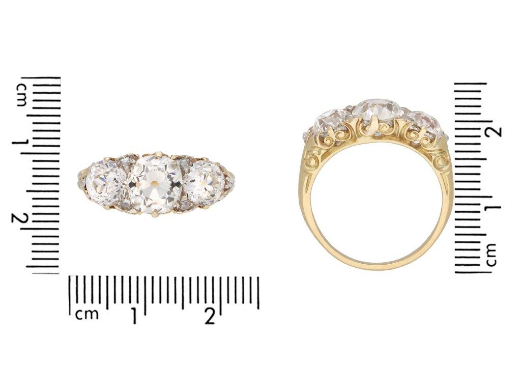 Victorian Diamond Three Stone Ring, circa 1890 In Good Condition In London, GB