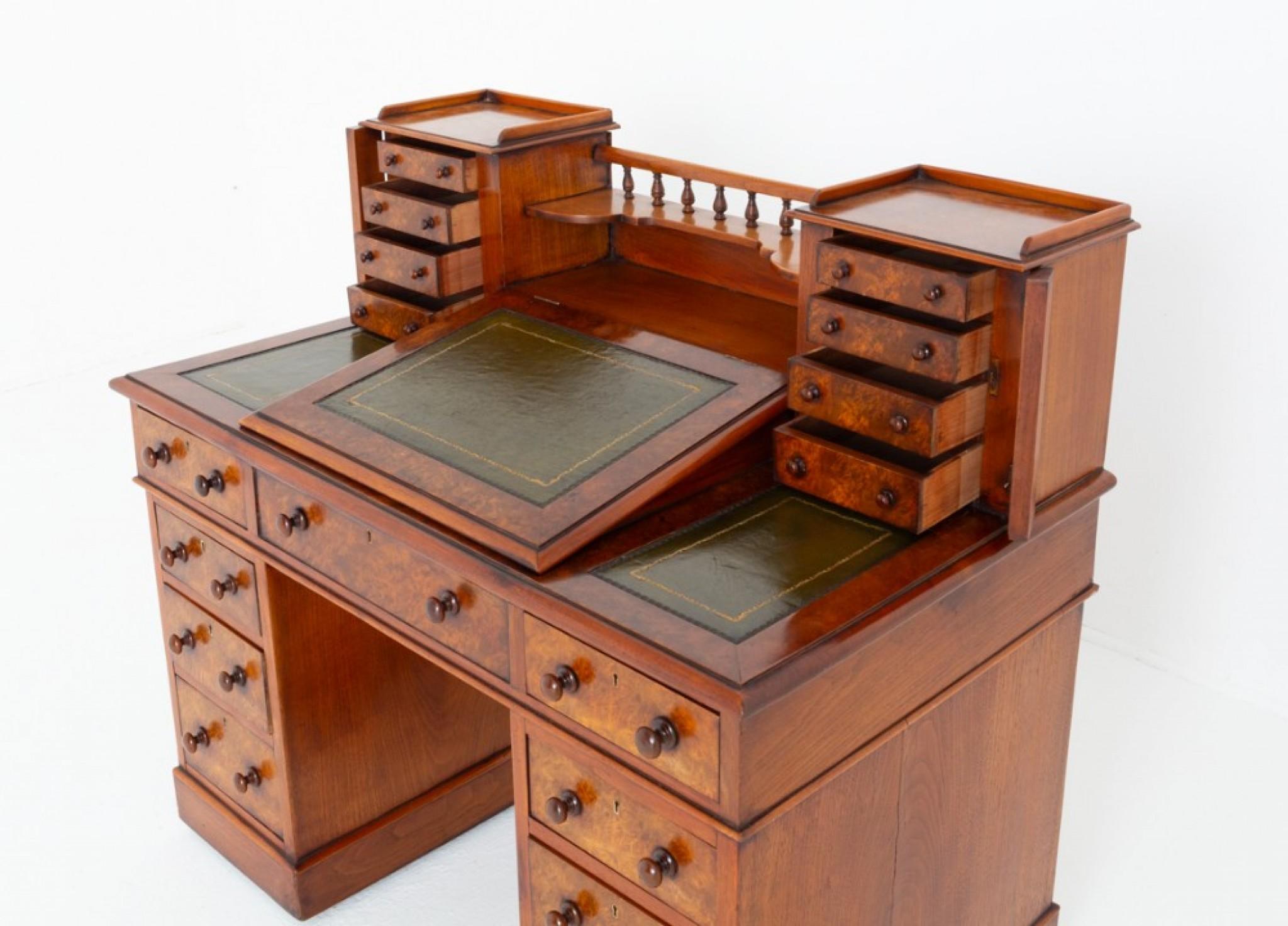 Late 19th Century Victorian Dickens Desk Walnut Writing Table 1870 For Sale