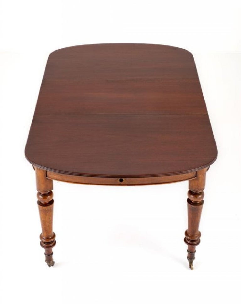 Victorian Dining Table Extending Mahogany 1860 1 Leaf For Sale at 1stDibs