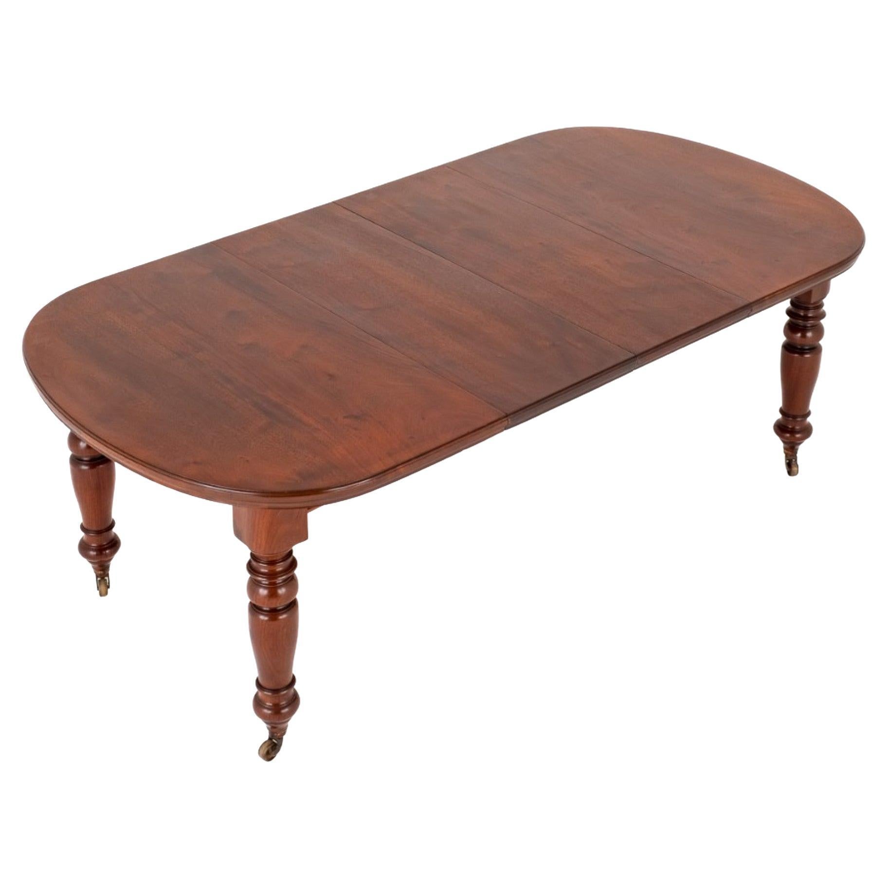 Victorian Dining Table Extending Mahogany, 1880 For Sale