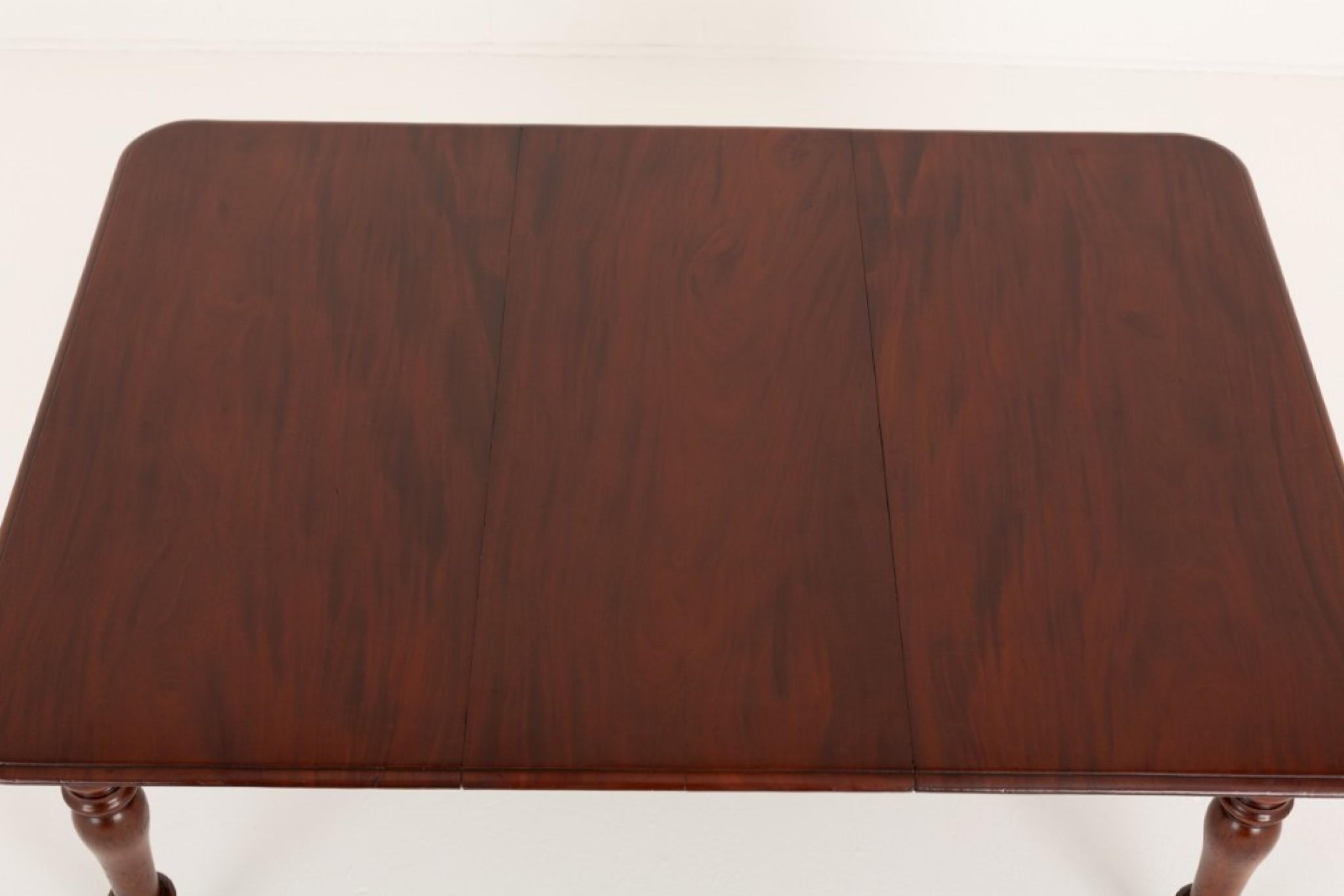 Victorian Dining Table Mahogany Extending 10 Seater In Good Condition For Sale In Potters Bar, GB