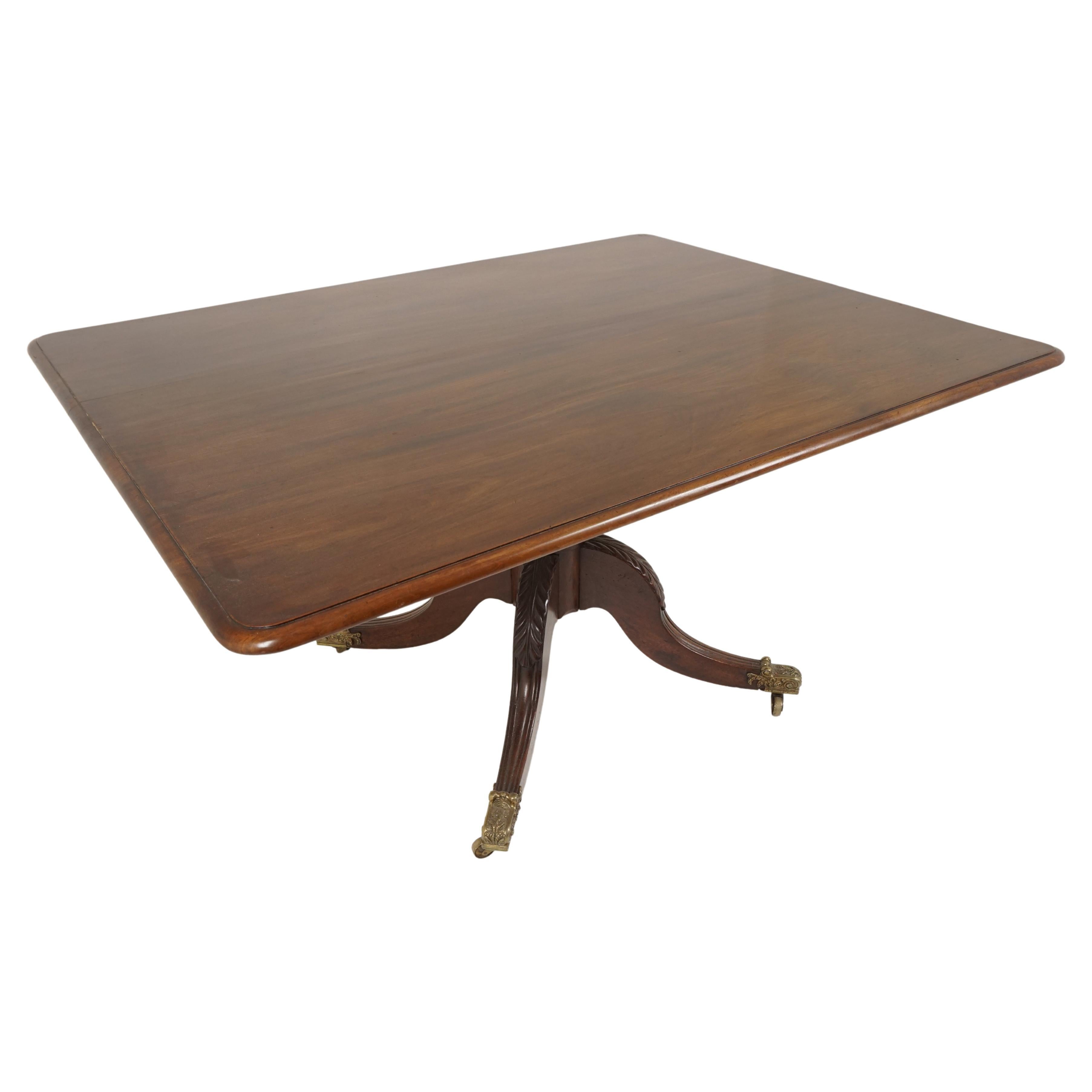 Victorian Dining Table, Walnut, Tilt Top, Breakfast Table, Scotland, 1840 For Sale