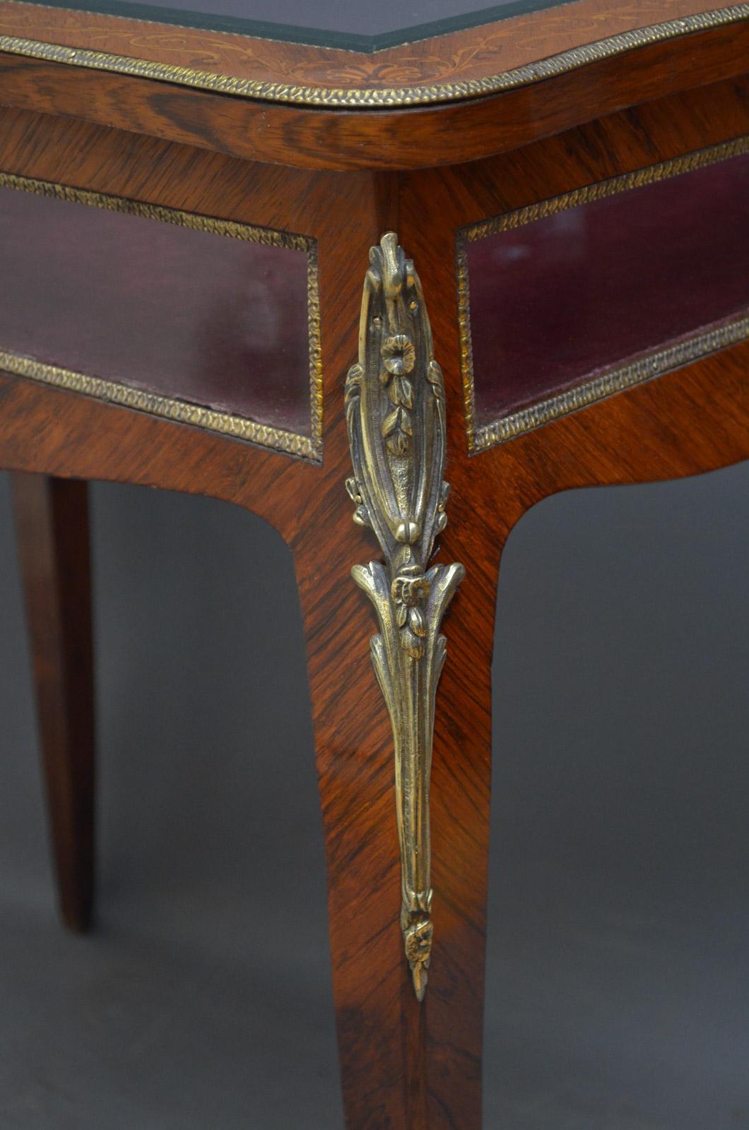 Victorian Display / Bijouterie Table in Rosewood 1