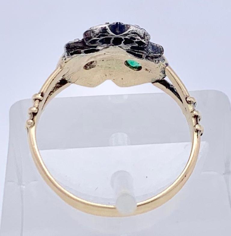 Antiker viktorianischer Love Token Doppelherz 15 Karat Diamant Smaragd Schleife Goldring im Zustand „Gut“ im Angebot in Munich, Bavaria