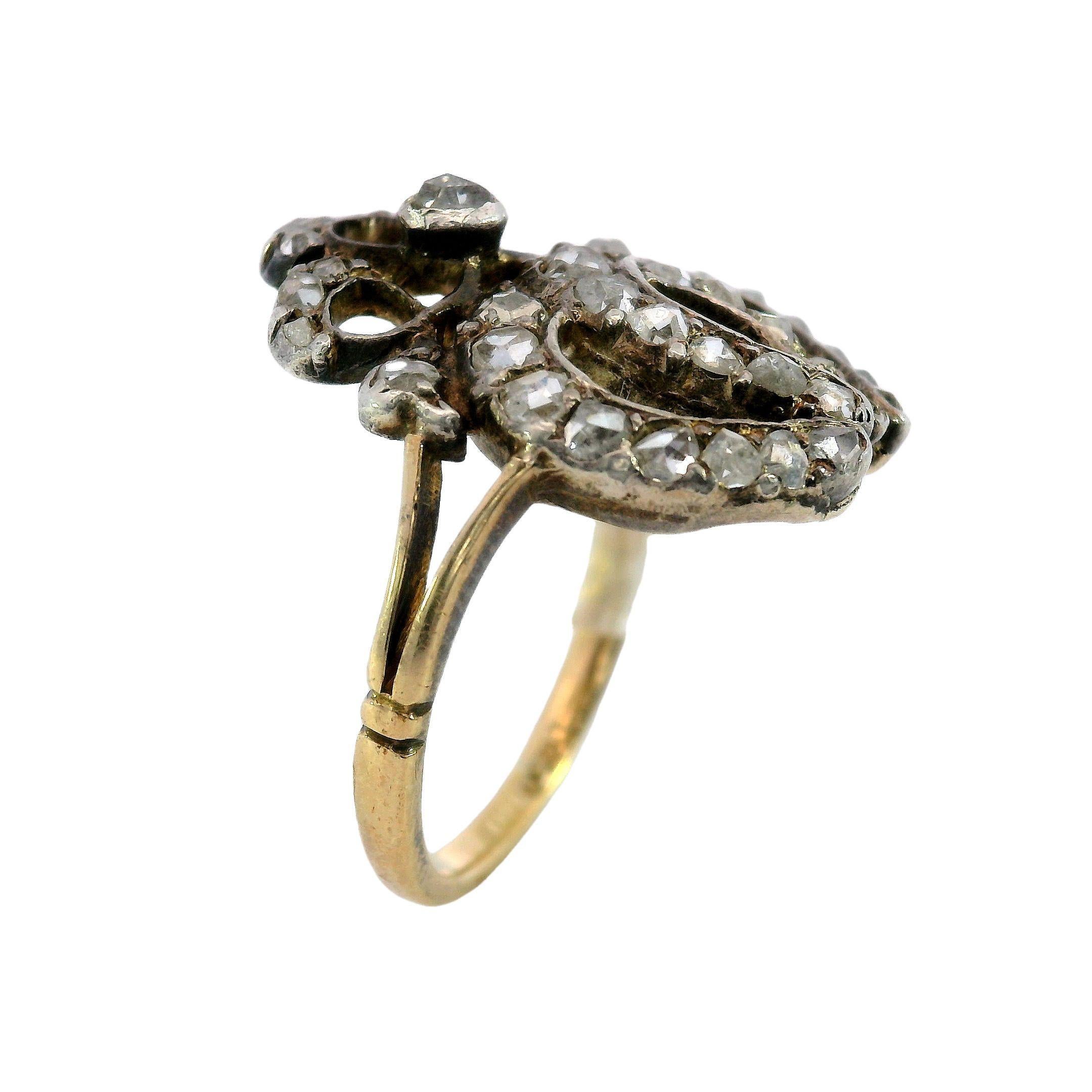 Bague diadème en fer à cheval de style victorien Diamants taillés en rose Or 18 carats Pour femmes en vente