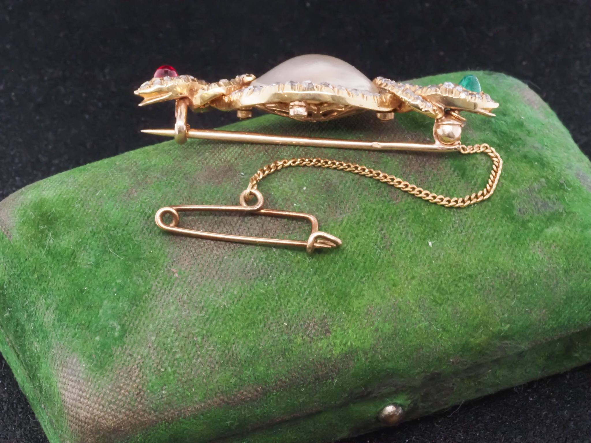 Victorian Double Serpent Rose Cut Diamond, Emerald and Ruby Brooch - VHK#341a For Sale 2