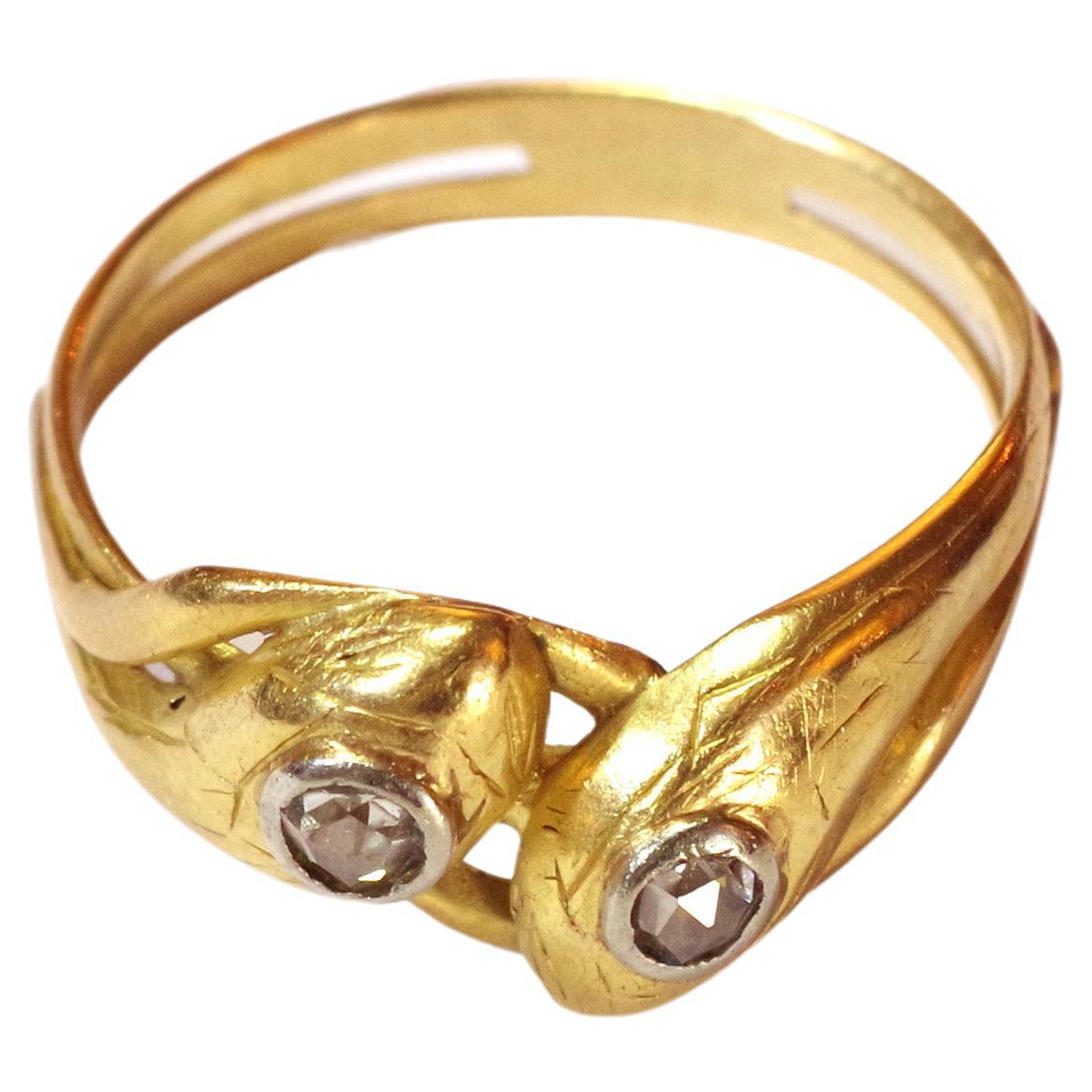 Victorian double snake ring in yellow gold 18 karats For Sale