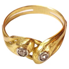 Victorian double snake ring in yellow gold 18 karats