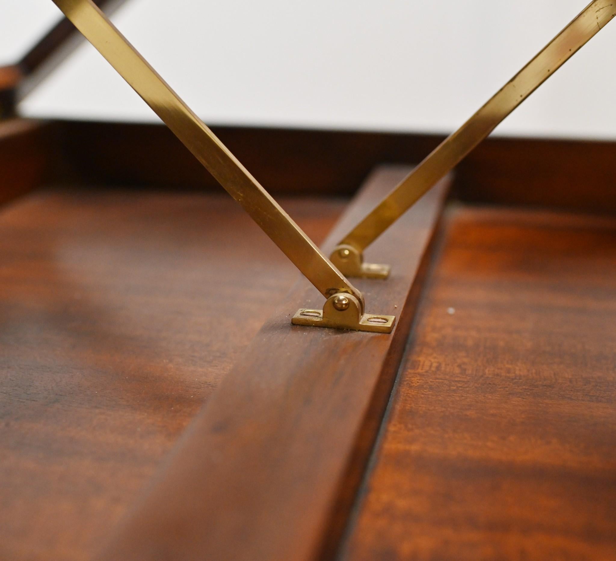 An unusual rare music stand in mahogany with splay feet in the Victorian manner
Features two music sheet holders that are opposite each other, perfect for duets particularly with the violin
Would also work great in a restaurant or similar as a