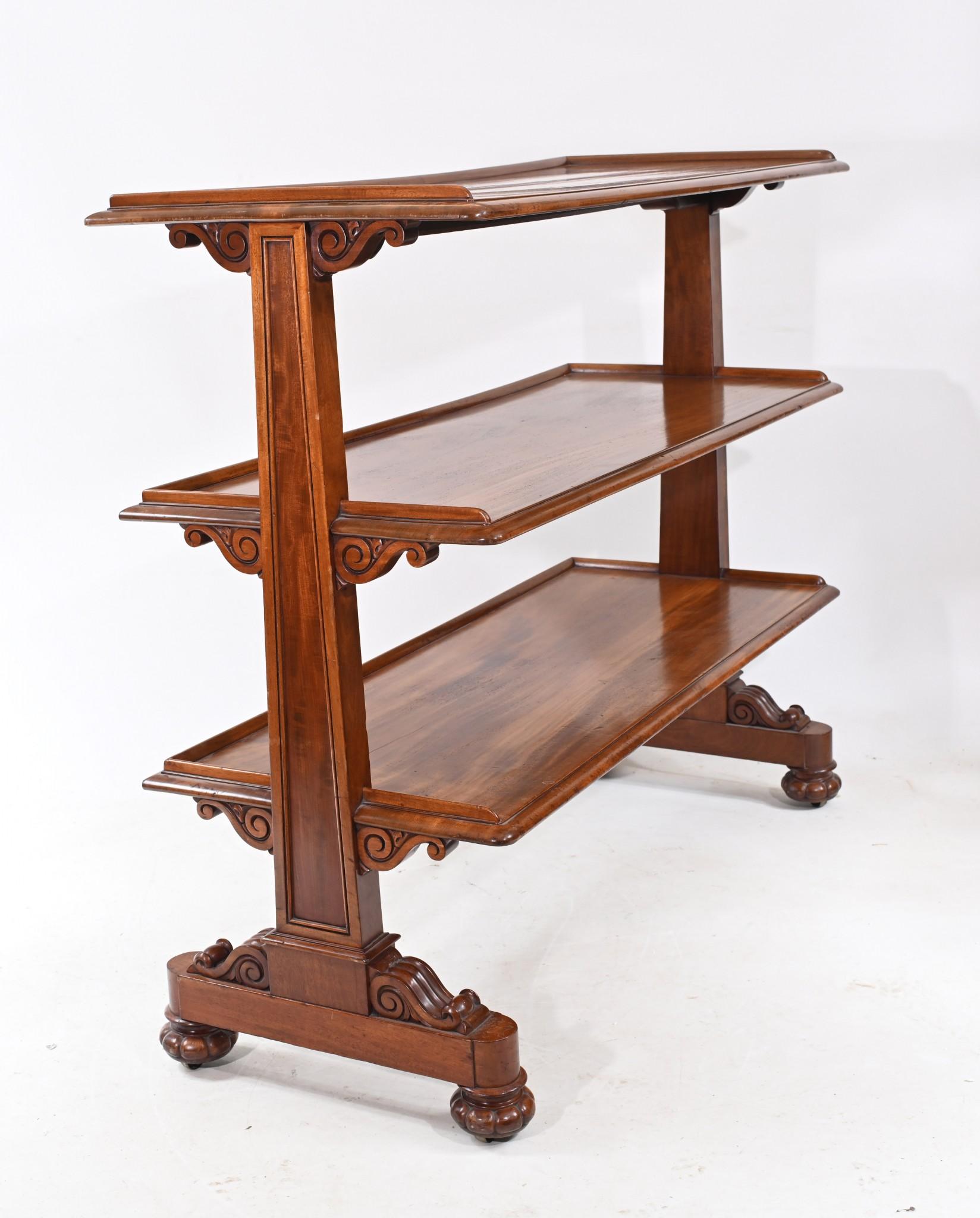 Wonderful Victorian dumb waiter in the manner of Gillows of Lancaster
Hand crafted from mahogany makes for a great bookcase or shelf unit
Sometimes also referred to as a serving table
Purchased from a dealer in Petworth, West Sussex
Some of our