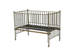 Victorian Early 20th Century Brass & Iron Daybed Crib on Casters