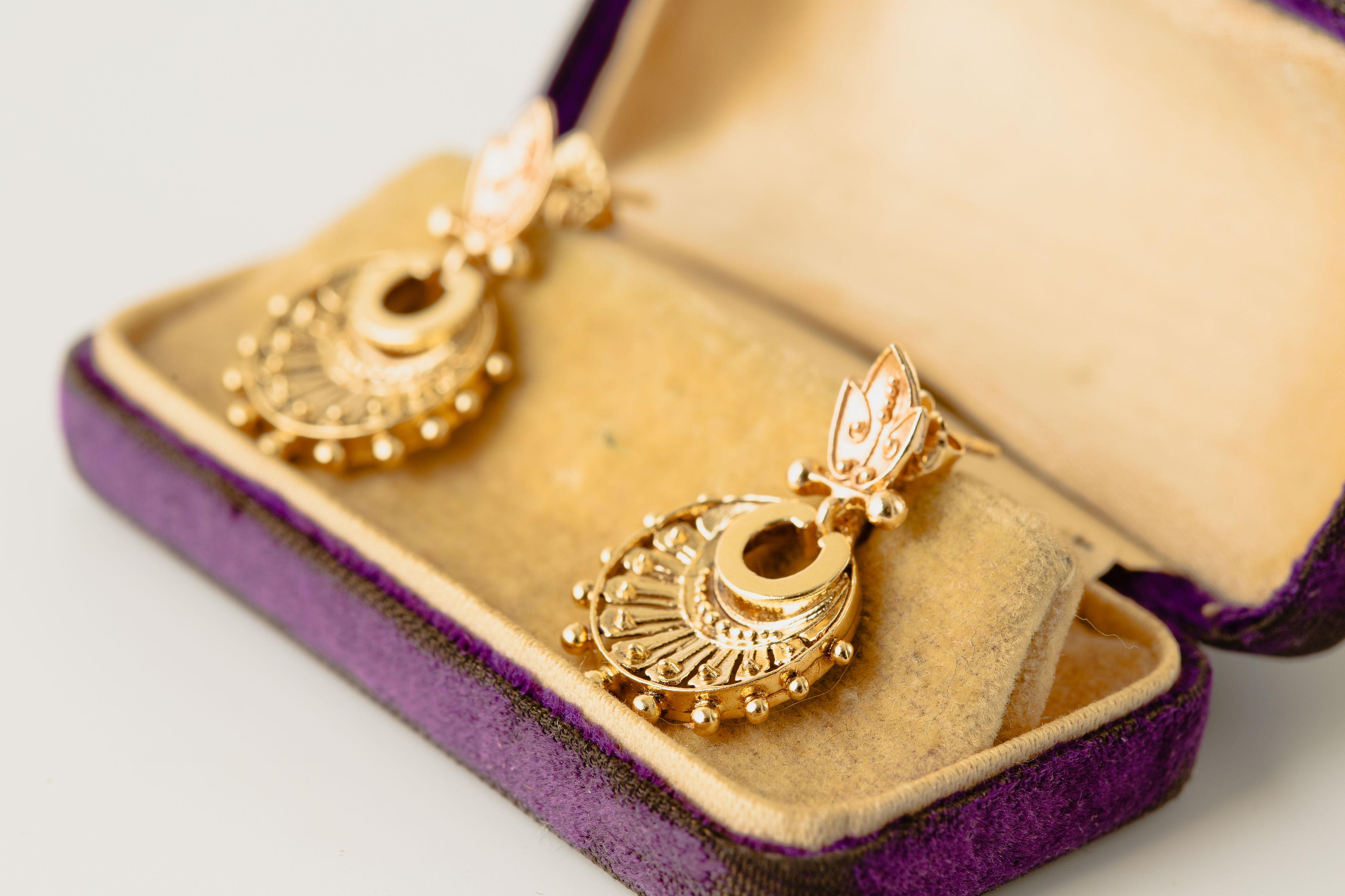 Viktorianische Ohrringe im etruskischen Revival-Stil/14k Gelbgold-Ohrringe im Angebot 2