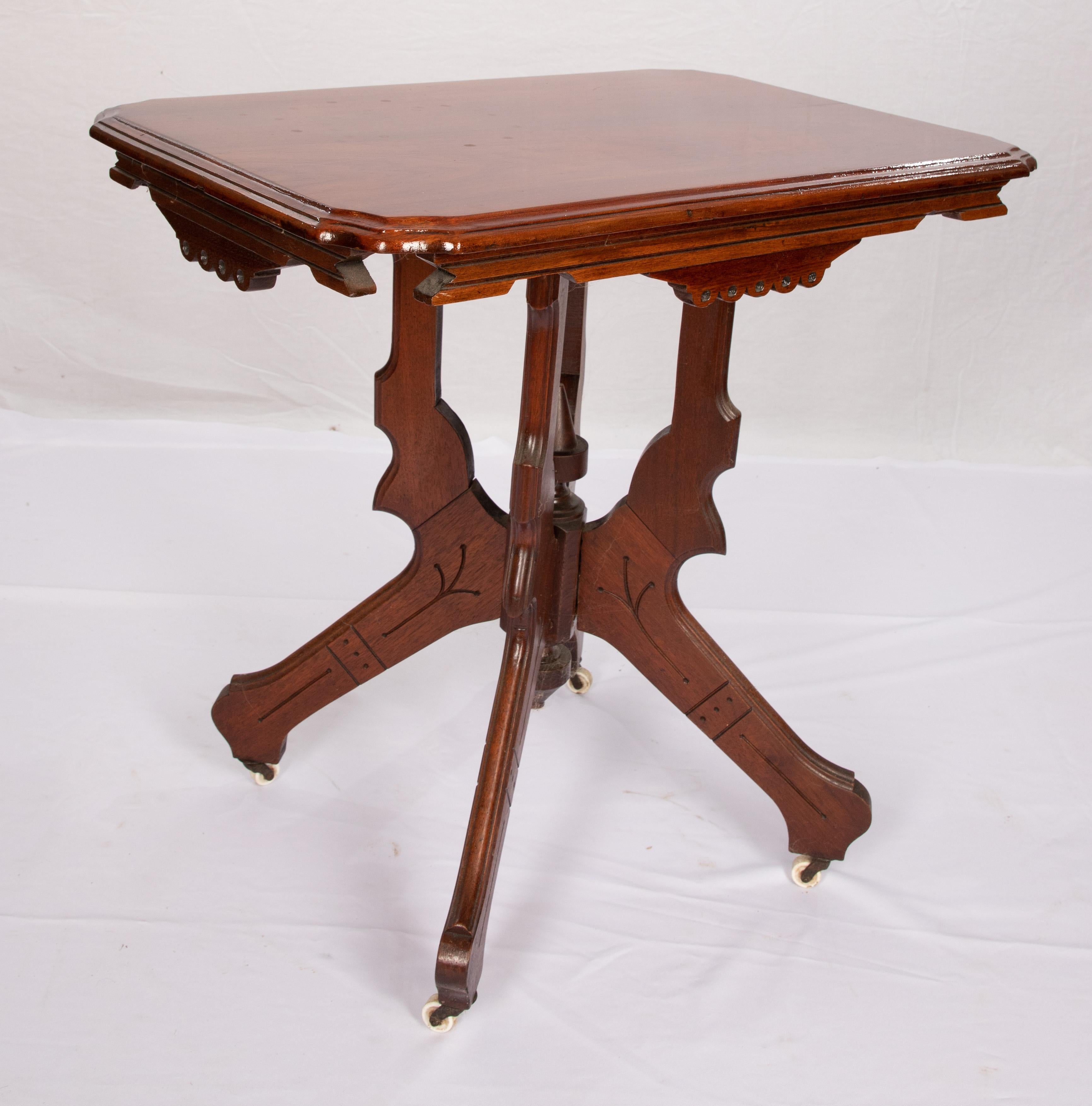 American Victorian Eastlake Parlor Table For Sale