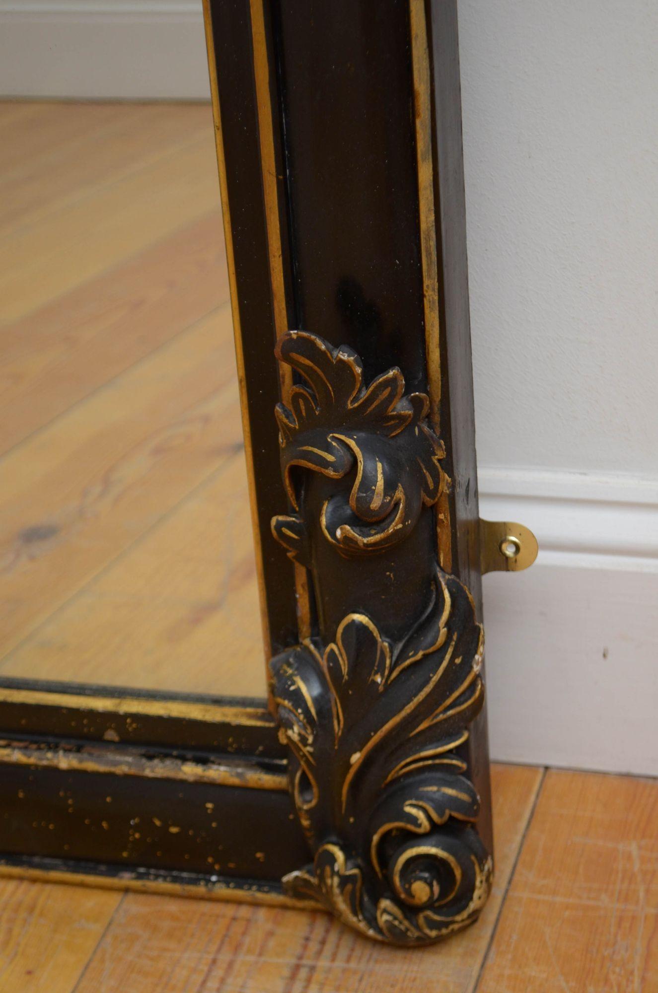 Victorian Ebonised and Gilded Wall Mirror H88cm For Sale 2