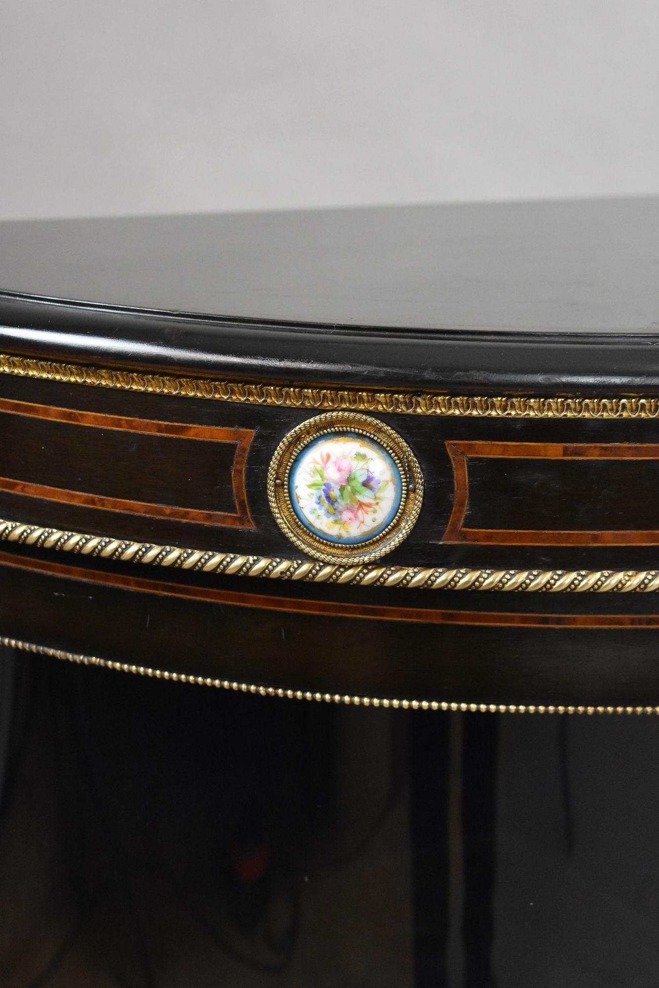 Victorian Ebonised Credenza For Sale 1