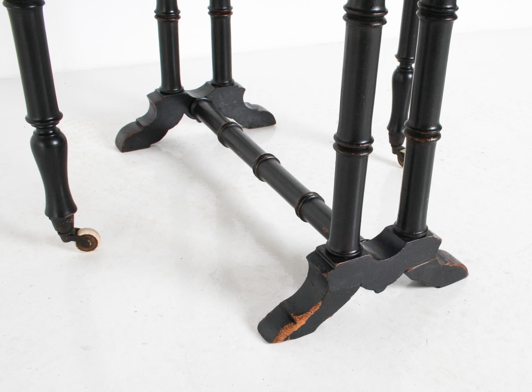Victorian Ebonised Faux Bamboo Gate Leg Occasional Side Table In Good Condition For Sale In Llanbrynmair, GB