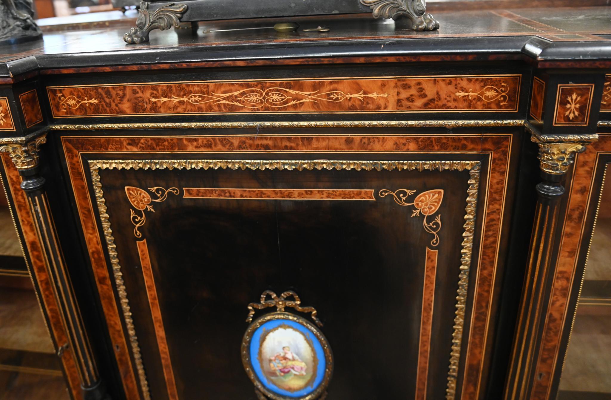 Victorian Ebonised Sideboard Amboyna Server Credenza 1880 For Sale 2