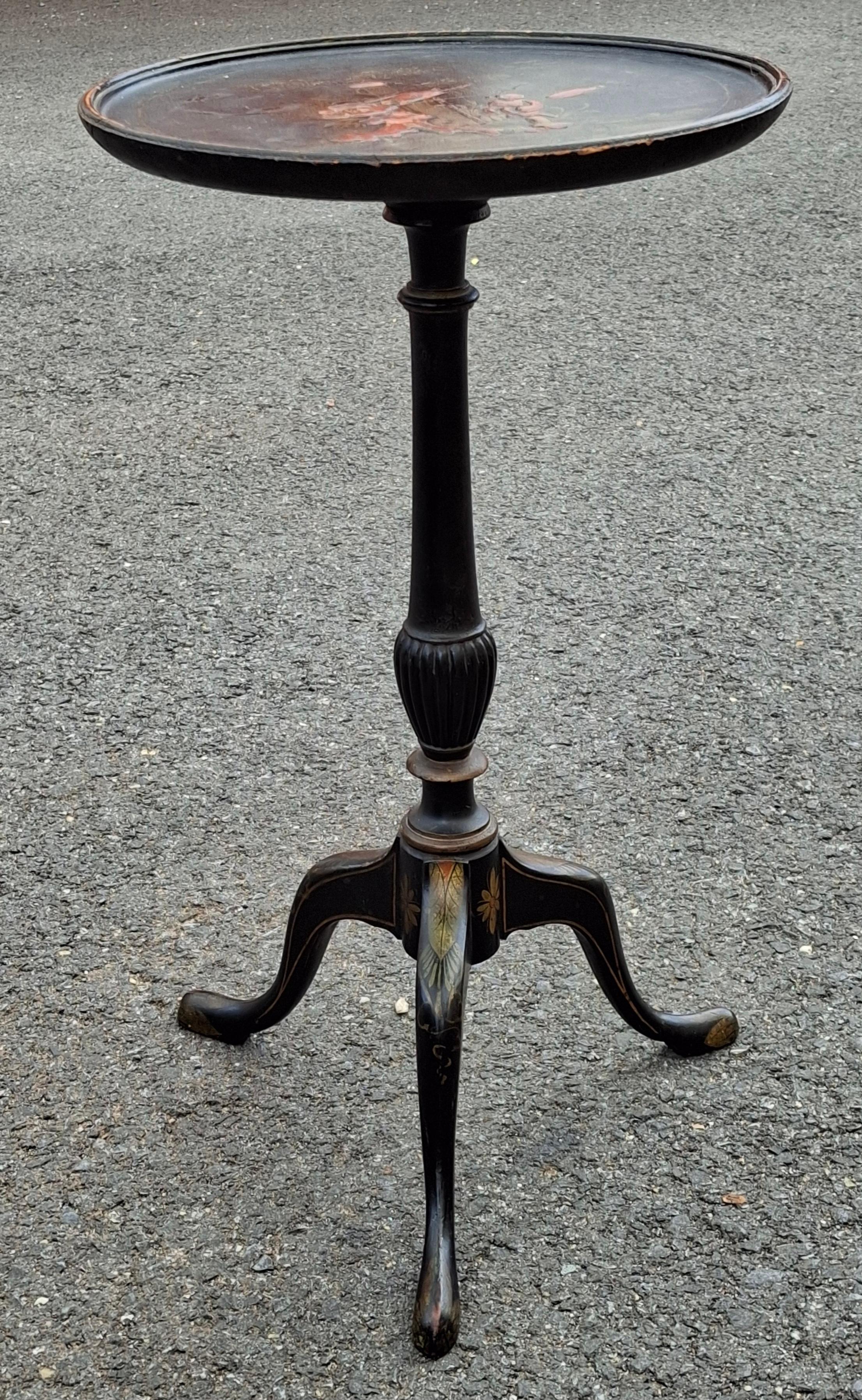 Victorian Ebonized and Chinoiserie Decorated Candle Stand In Good Condition For Sale In Germantown, MD