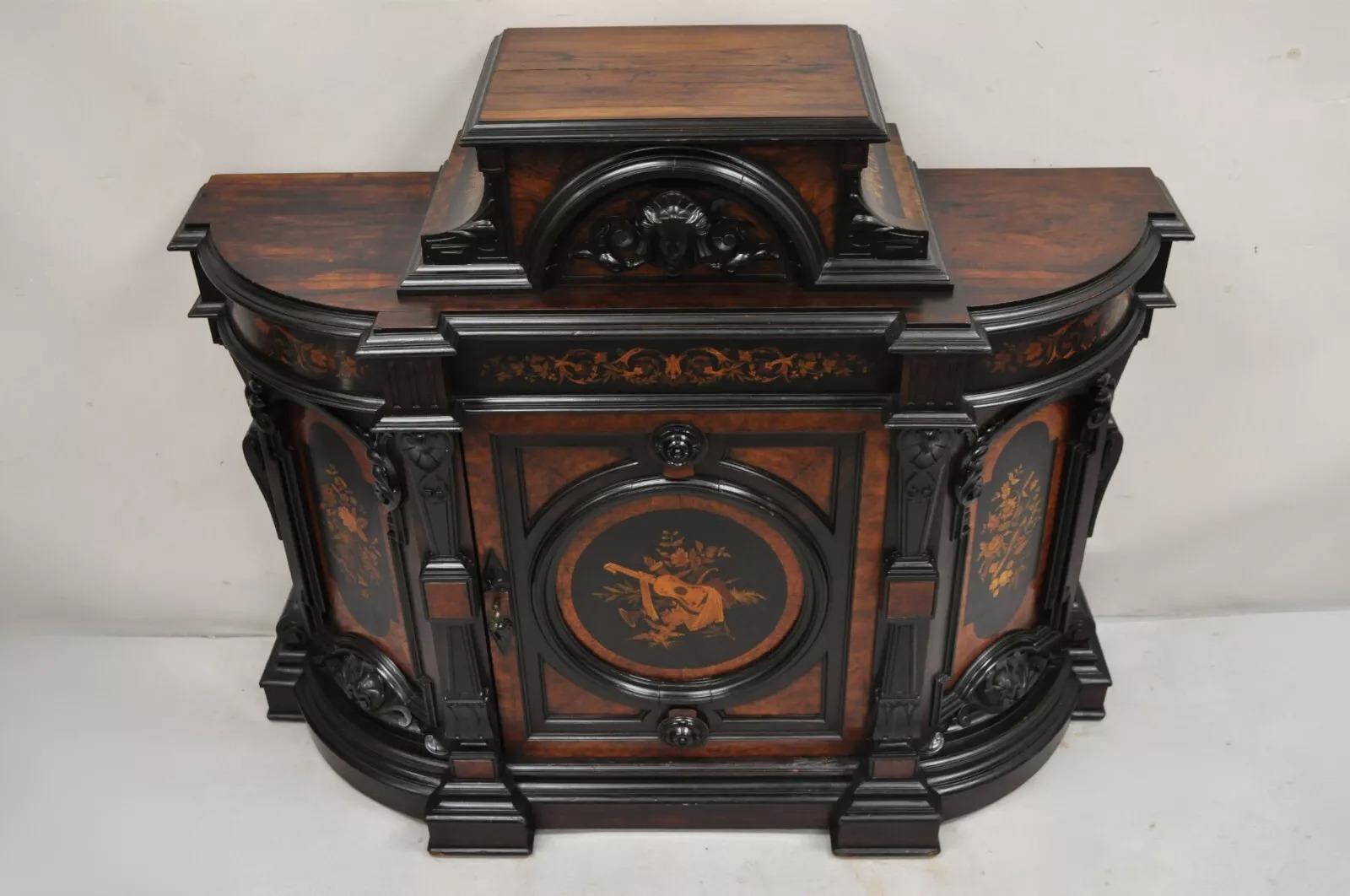 Viktorianischer Ebonisierter Palisander Figural geschnitzt Wohnzimmerschrank attr. Pottier & Stymus im Angebot 6