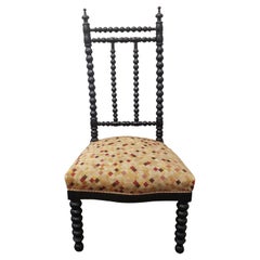 Silla auxiliar victoriana de caoba ebonizada torneada, circa años 20