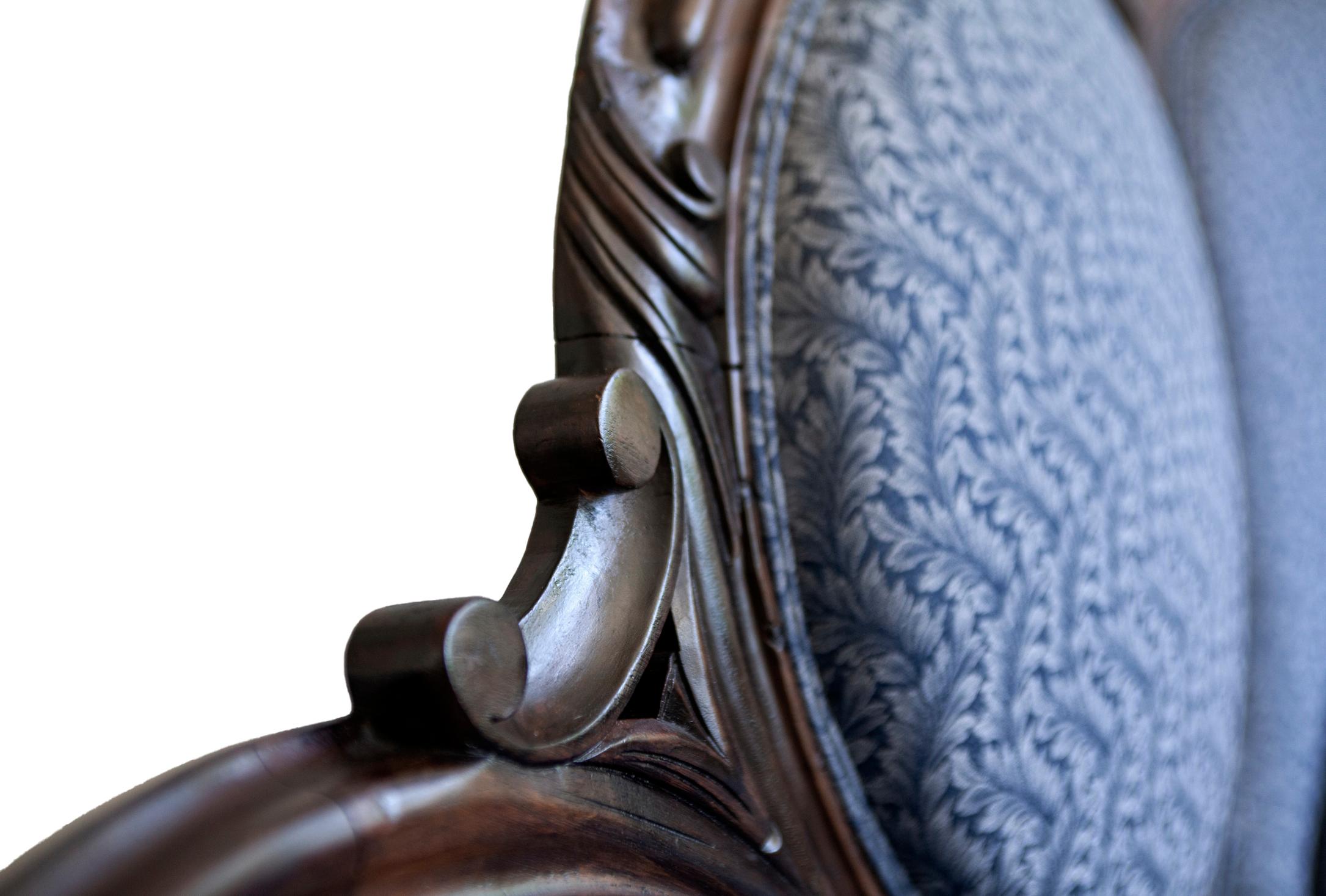 Victorian Ebonized Walnut Sofa in Dark Blue Paisley For Sale 1