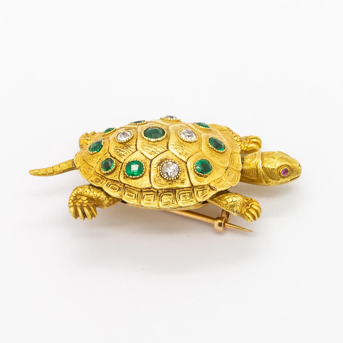Cushion Cut Victorian Edmond Plisson Emerald Diamond Gold Turtle Brooch