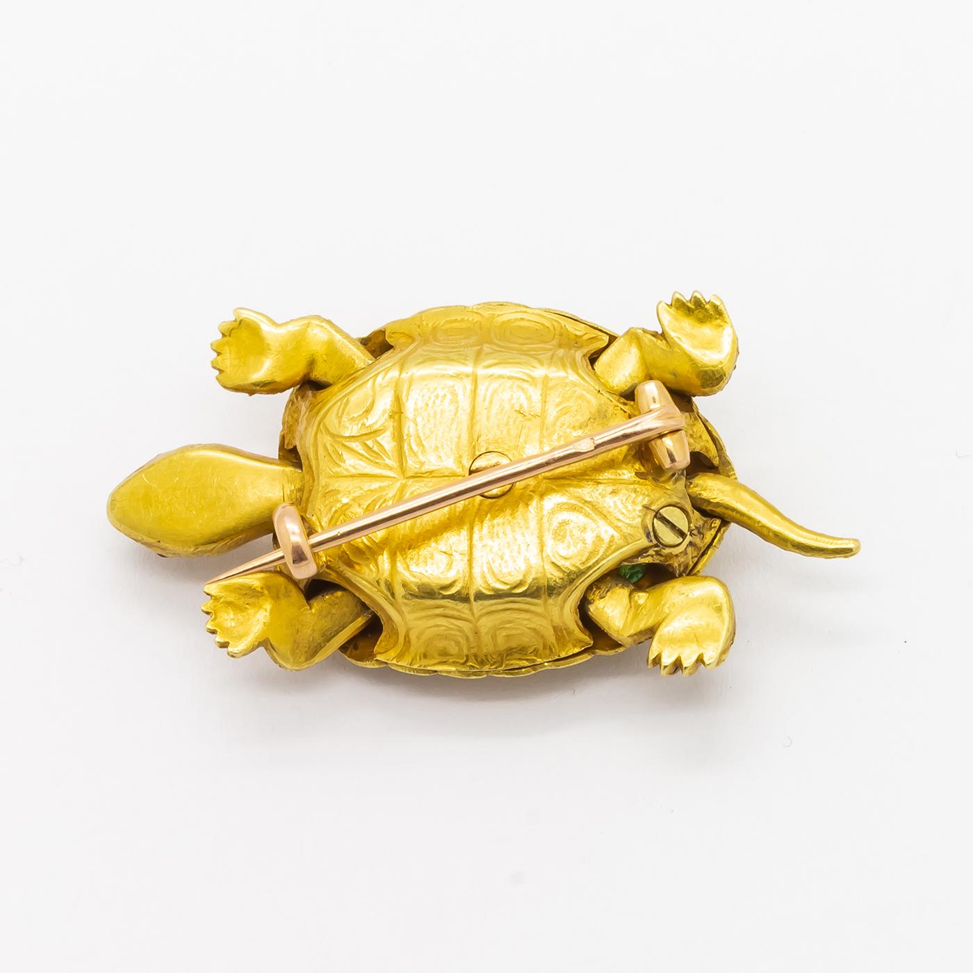 Women's or Men's Victorian Edmond Plisson Emerald Diamond Gold Turtle Brooch