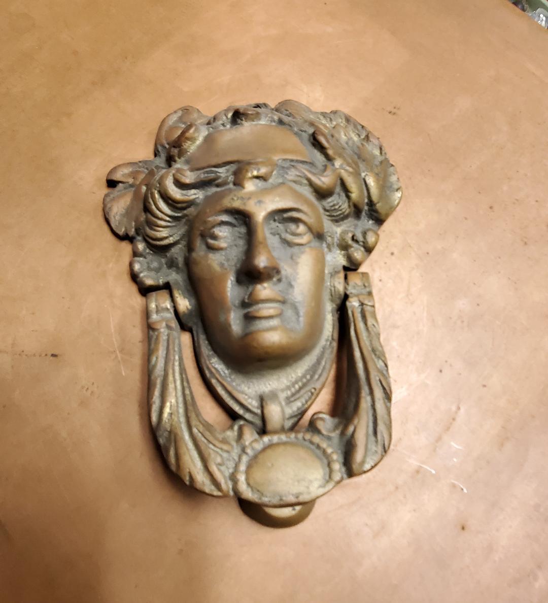 Victorian Edwardian Solid Bronze Door Knocker Ornate Neoclassical Lady's Face For Sale 7