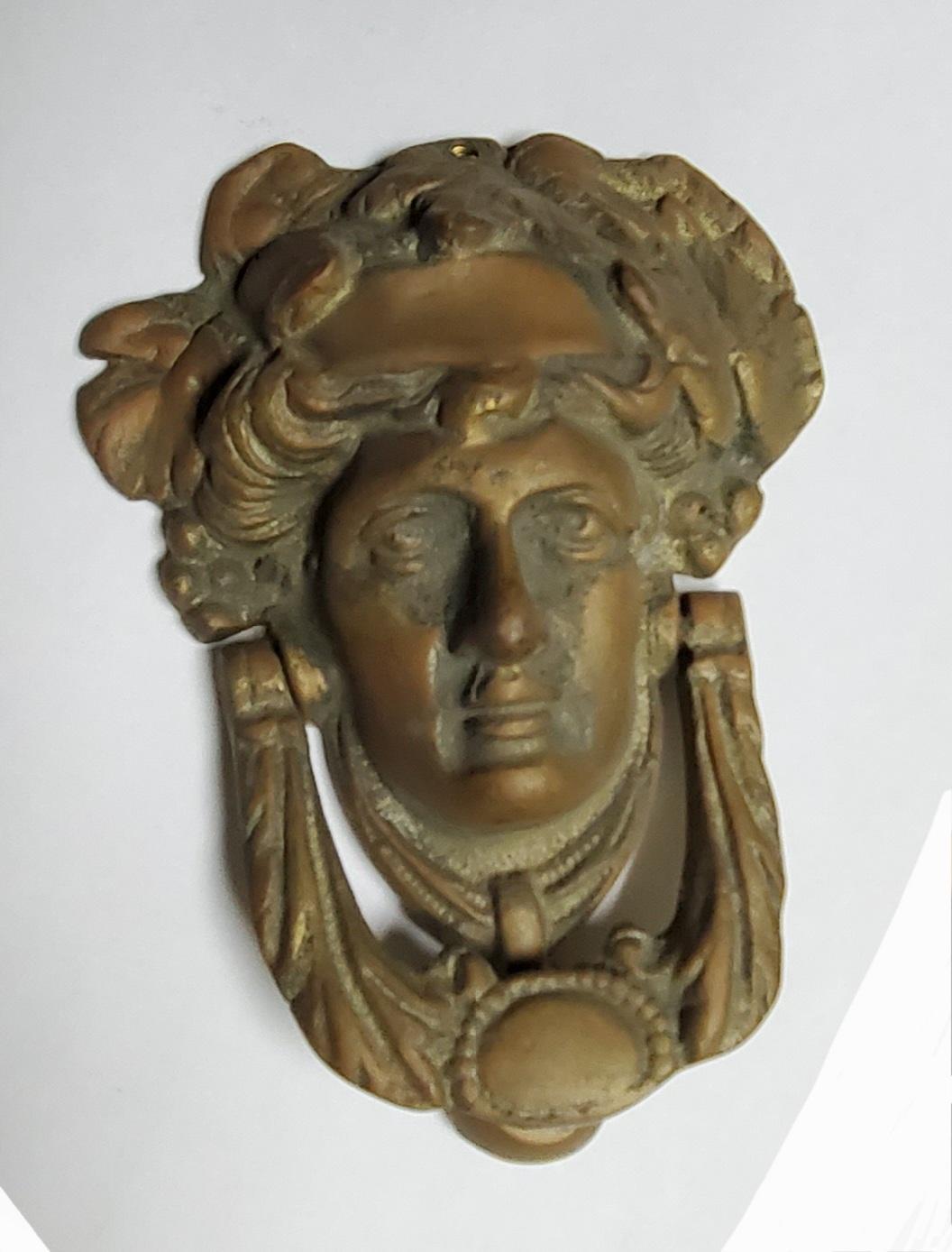 Victorian Edwardian Solid Bronze Door Knocker Ornate Neoclassical Lady's Face In Good Condition For Sale In Monrovia, CA