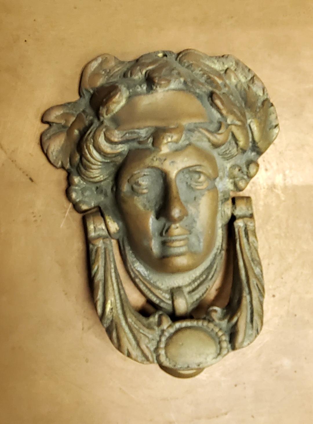 Victorian Edwardian Solid Bronze Door Knocker Ornate Neoclassical Lady's Face For Sale 4