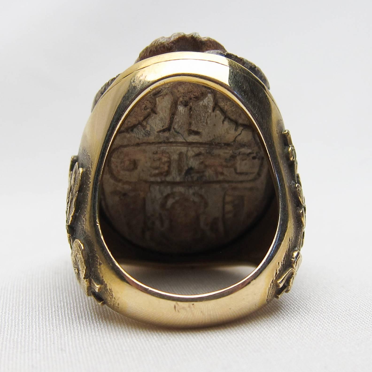 Victorian Egyptian Revival Carved Scarab 18 Karat Gold Cocktail Ring 3