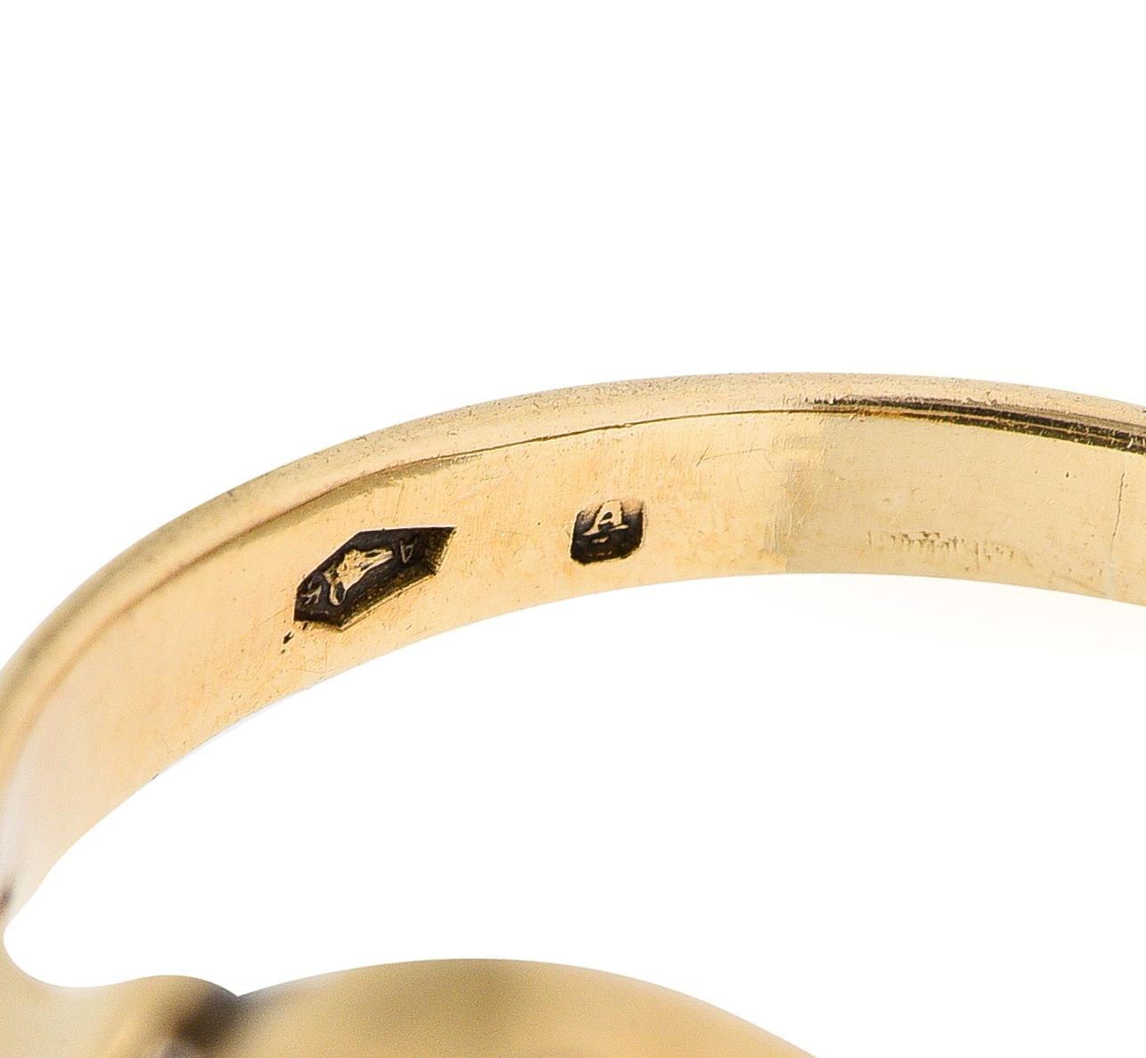 Viktorianische ägyptische Wiedergeburt Diamant-Emaille Nephrit 14 Karat Gold Skarabäus Ring (Rosenschliff) im Angebot