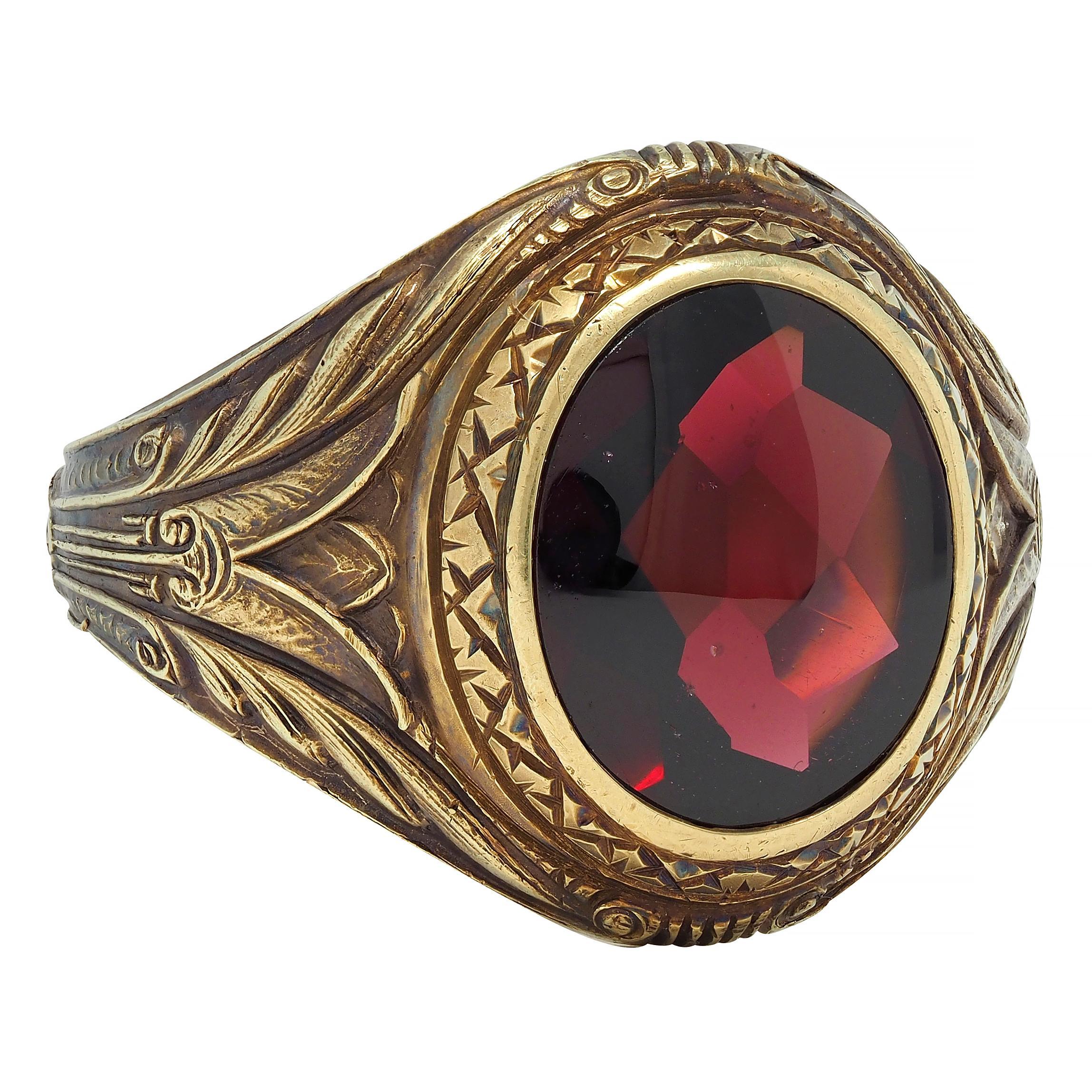 Oval Cut Victorian Egyptian Revival Garnet 14 Karat Yellow Gold Antique Unisex Lotus Ring For Sale