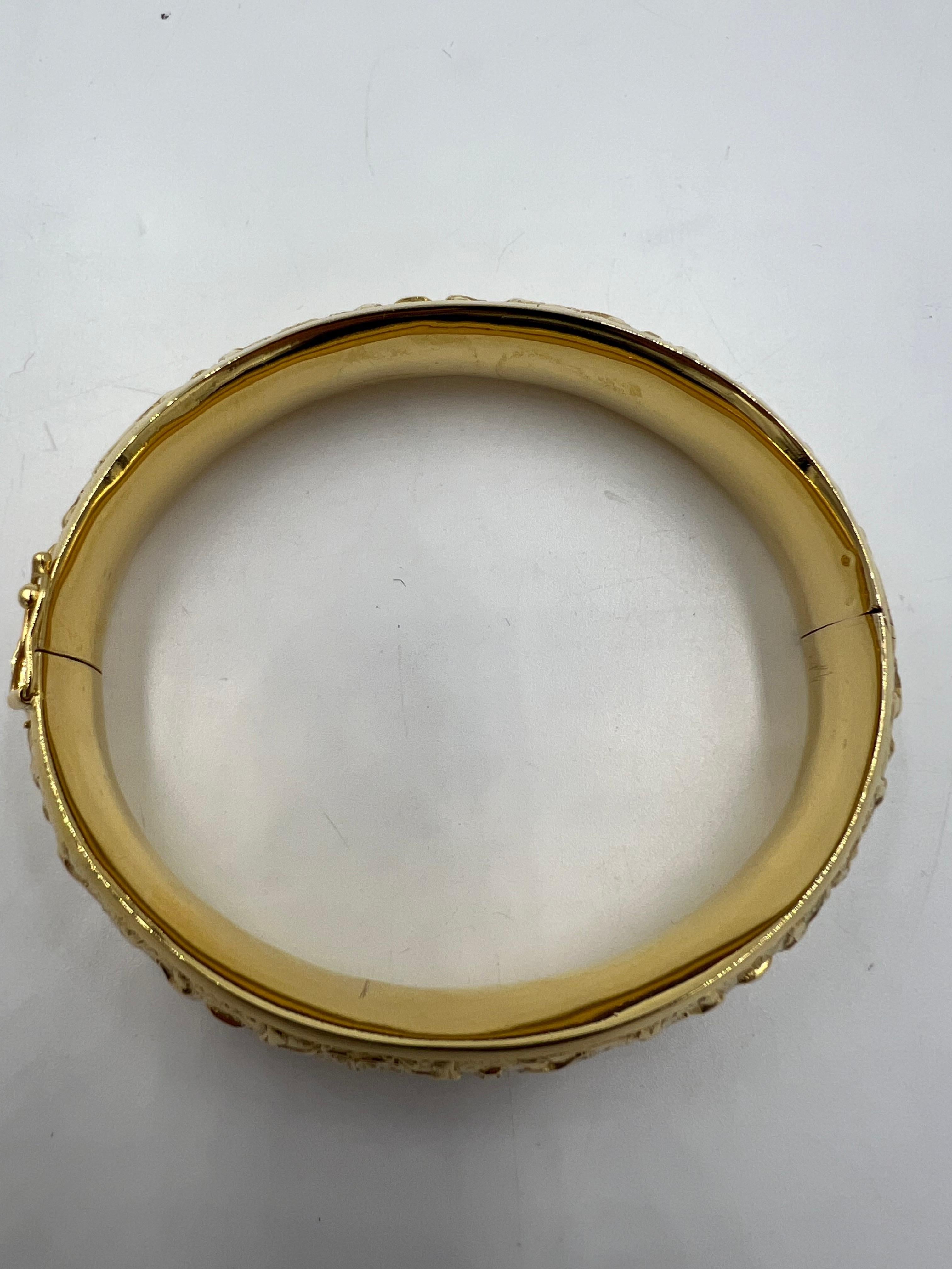 Victorian Egyptian Revival Gold Bangle Bracelet For Sale 6