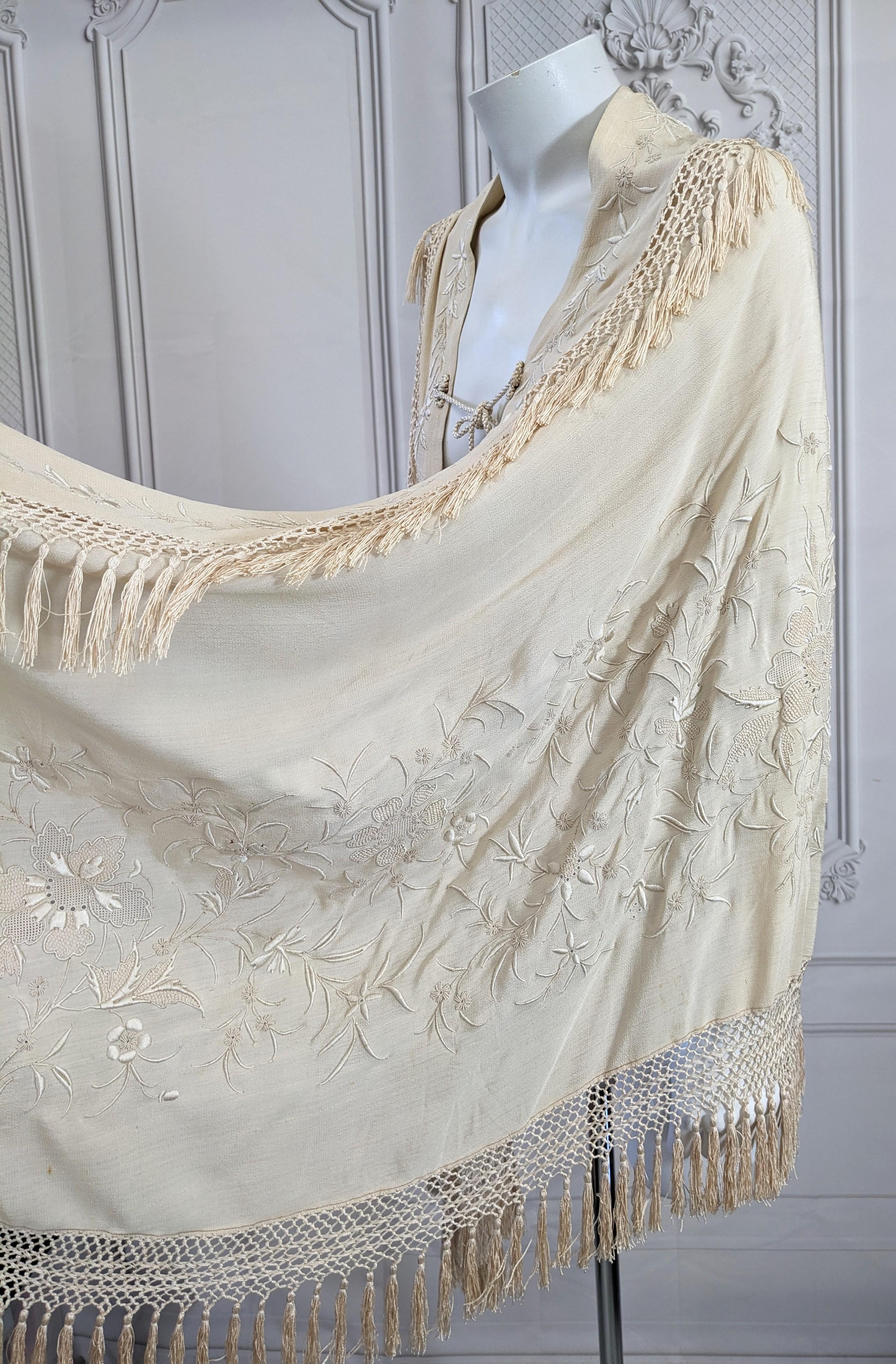 Victorian Embroidered Chinese Mantle Shawl For Sale 1