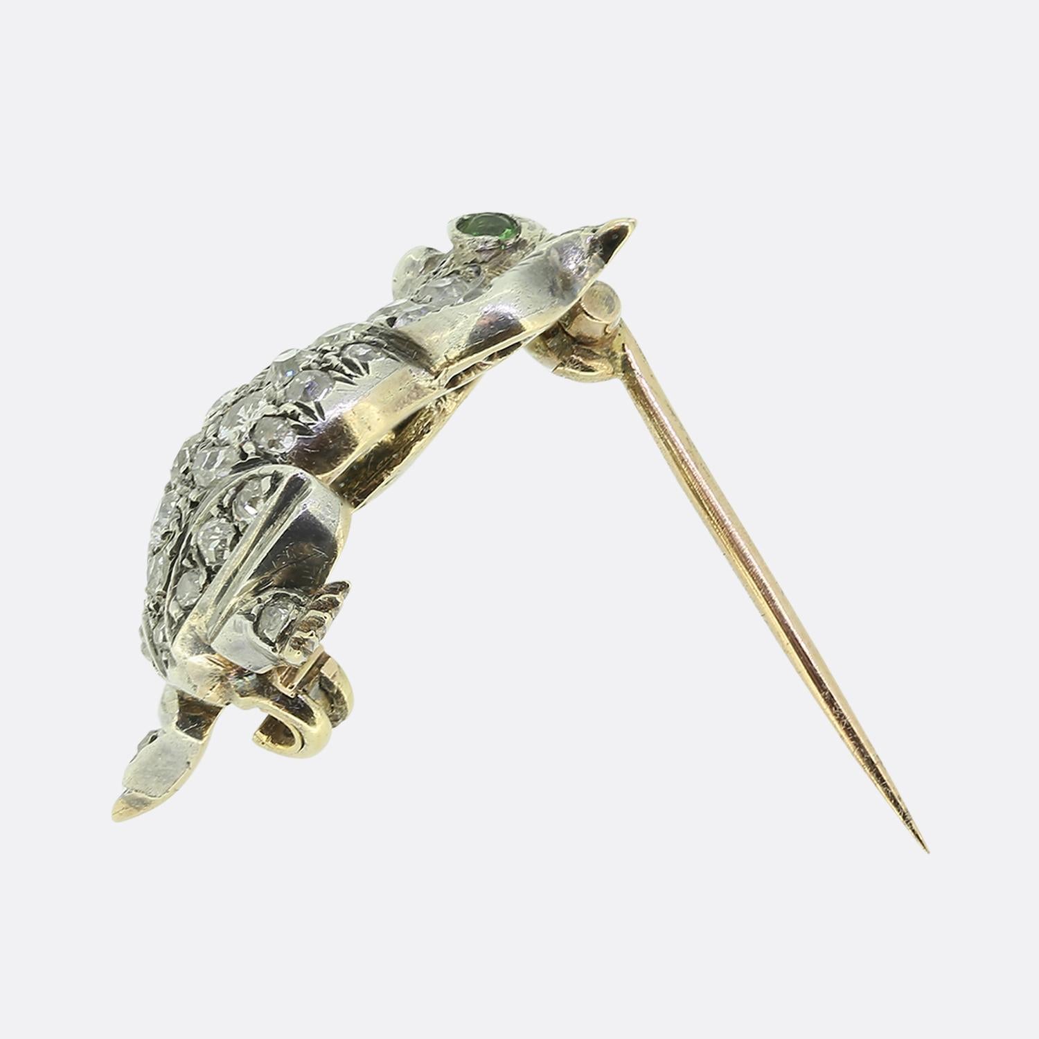 Women's or Men's Victorian Emerald and Diamond Frog Brooch For Sale