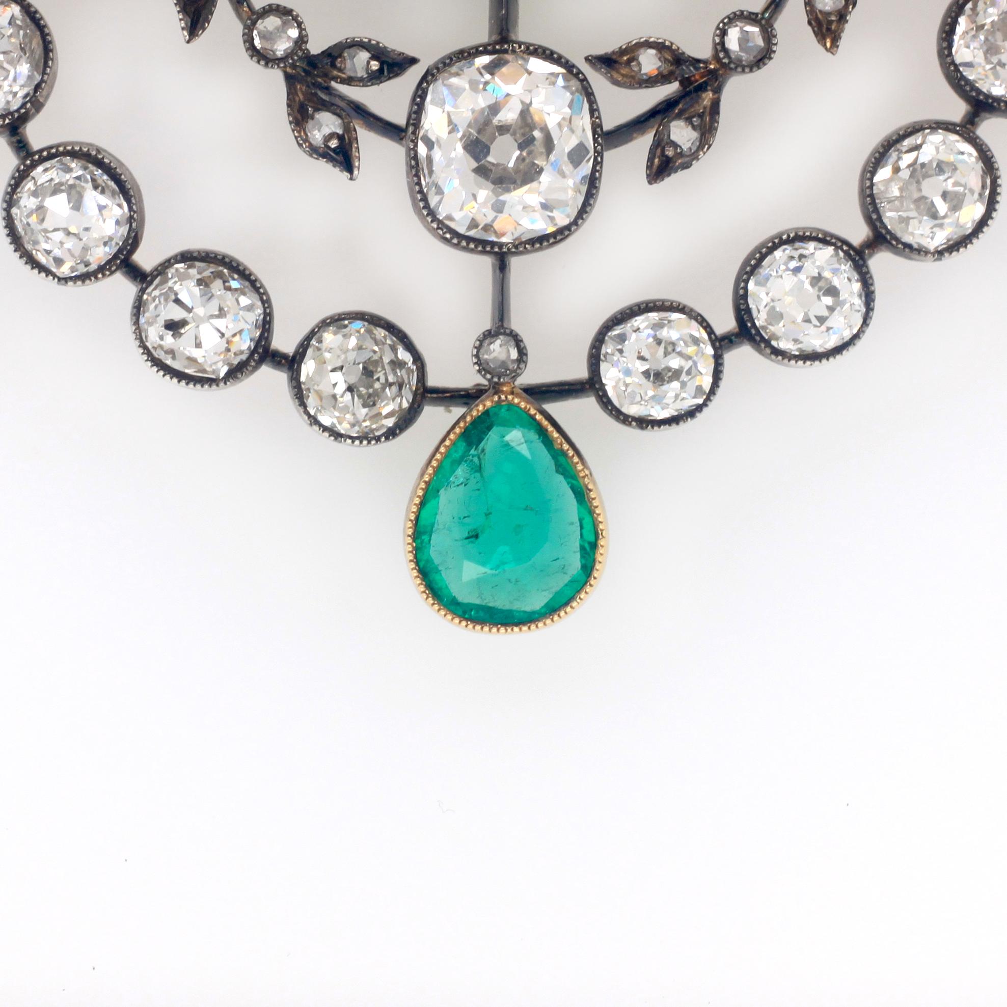 Victorian Emerald and Diamond Garland Brooch/Pendant, 1880s 4