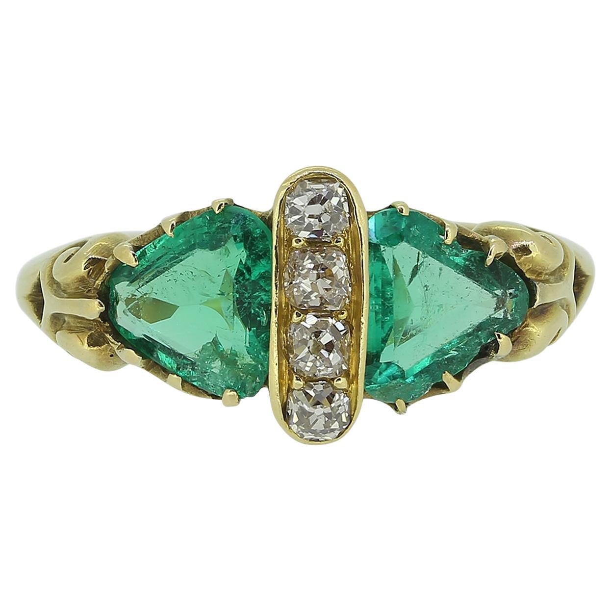 Viktorianischer Ring mit Smaragd und Diamant