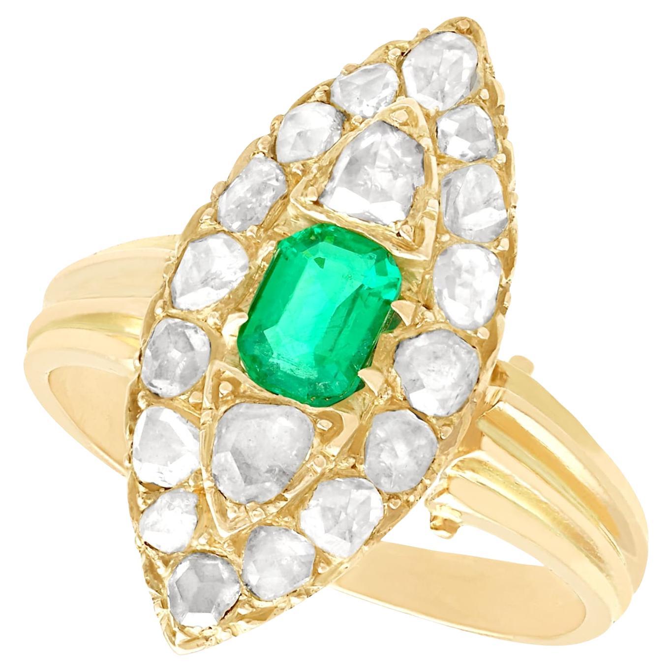 Anillo marquesa victoriano de oro amarillo con esmeralda y diamantes de 1,78 quilates