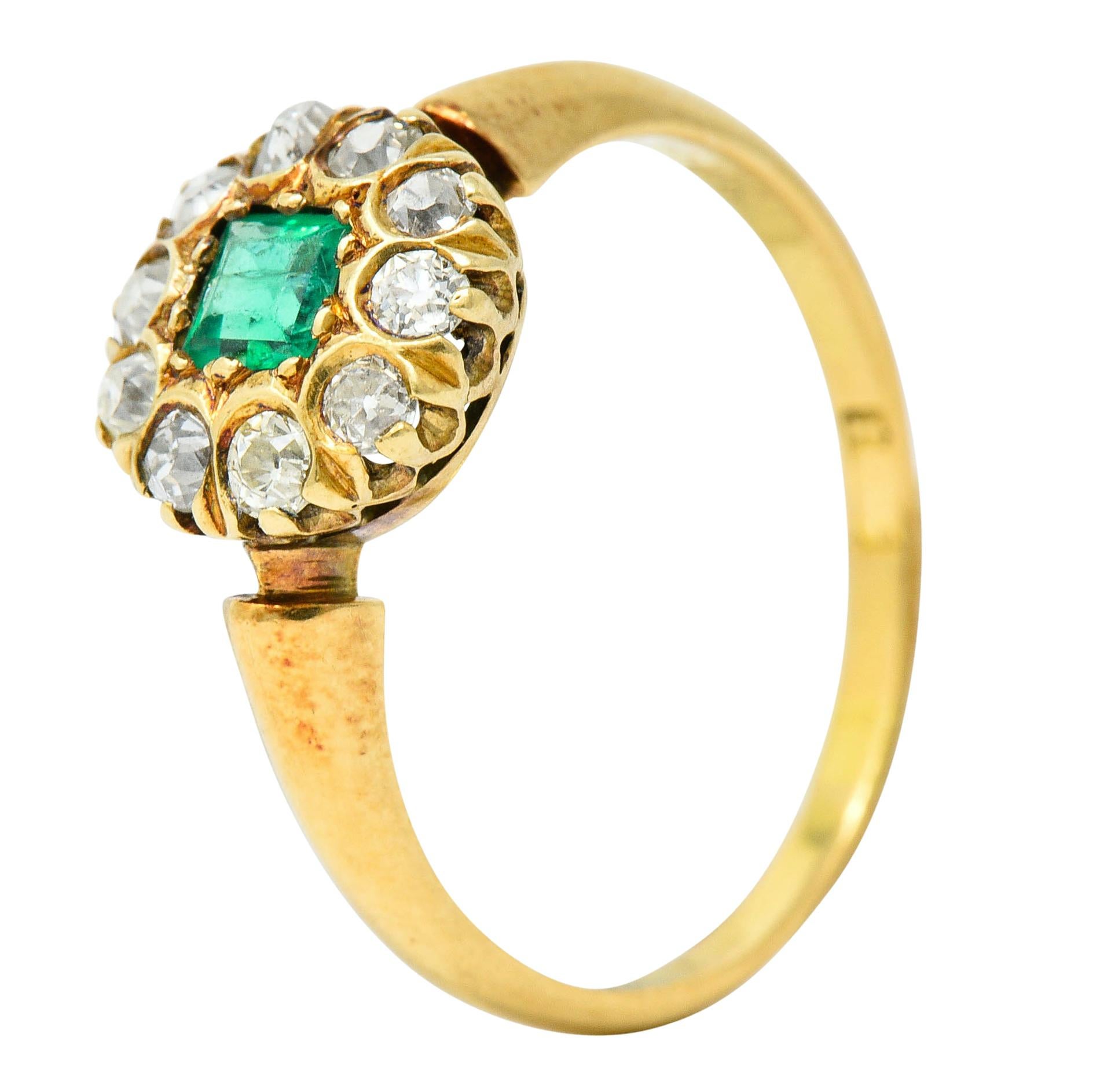 Victorian Emerald Diamond 18 Karat Gold Cluster Ring 3
