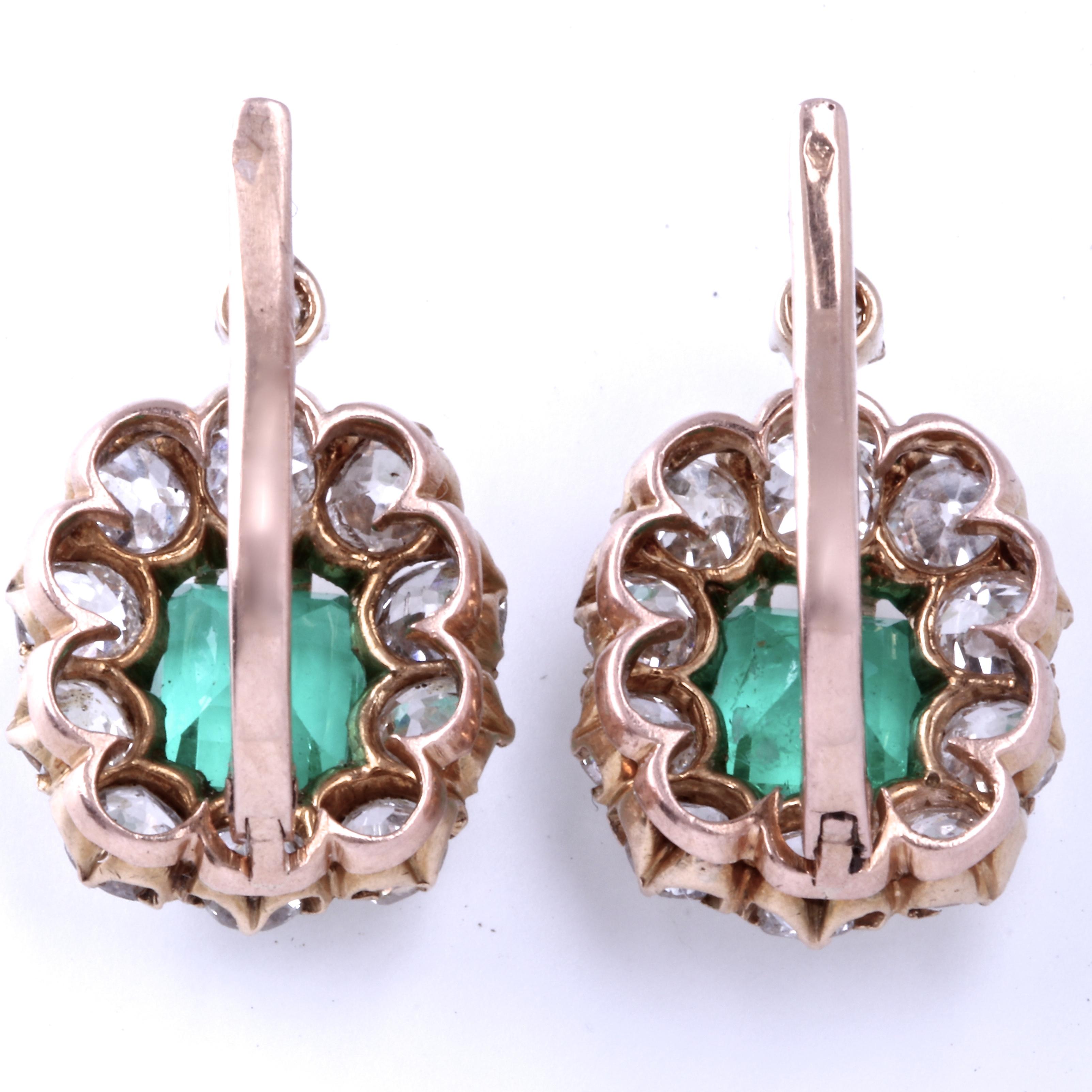 Victorian Emerald Diamond 18 Karat Gold Earrings In Excellent Condition In Beverly Hills, CA