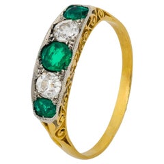 Victorian emerald diamond 18k yellow gold five stone ring