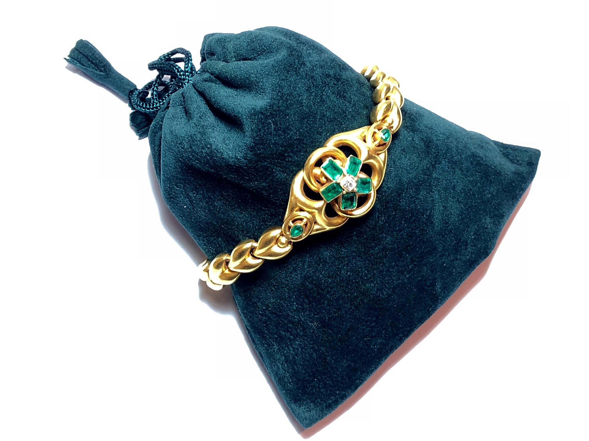 Old Mine Cut Victorian Emerald, Diamond and Gold Bracelet, circa 1880 For Sale
