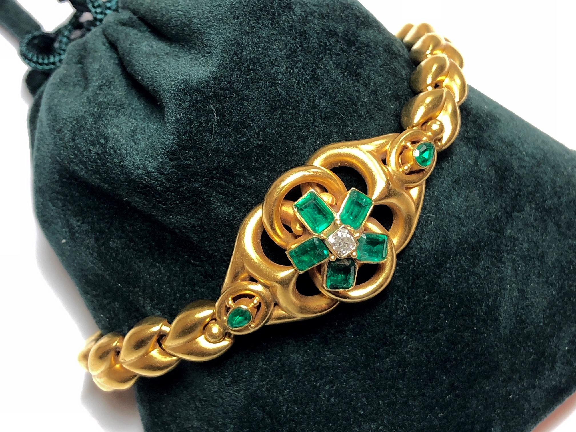 Victorian Emerald, Diamond and Gold Bracelet, circa 1880 In Good Condition For Sale In London, GB